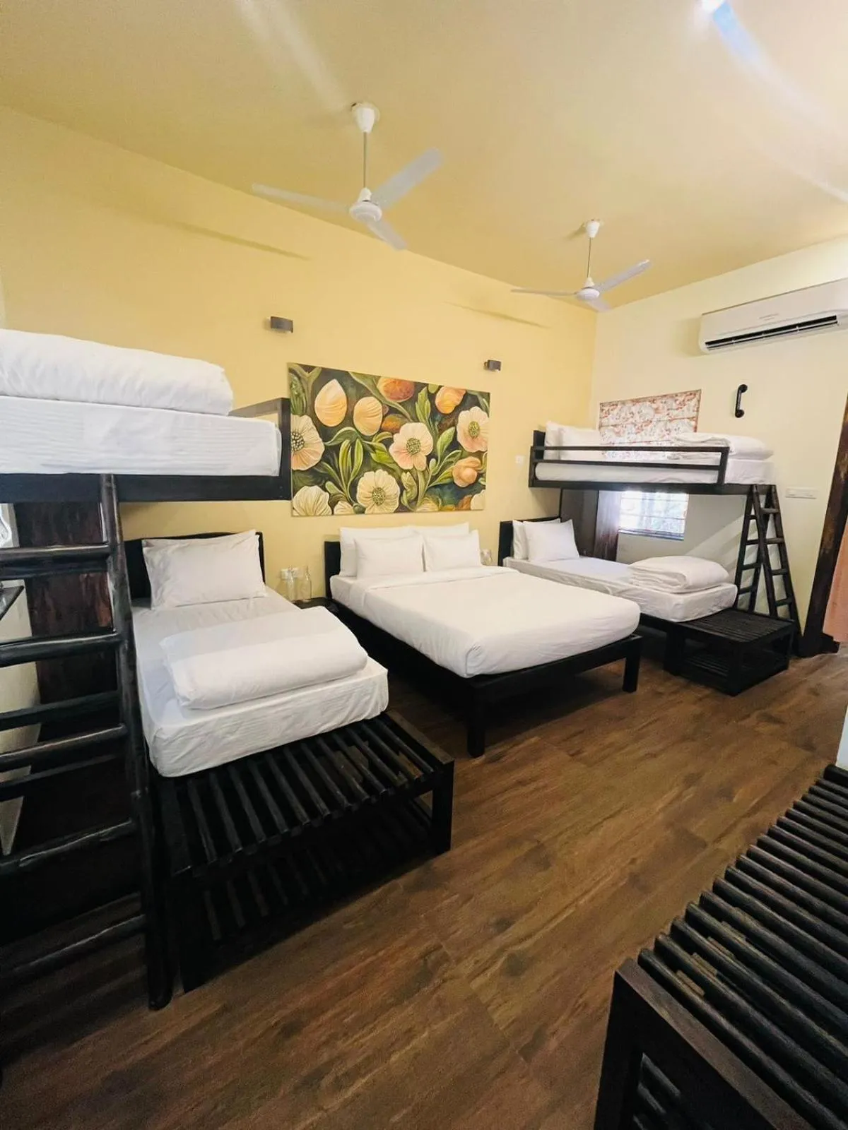 Bedroom, Bed in Tathastu Tadoba