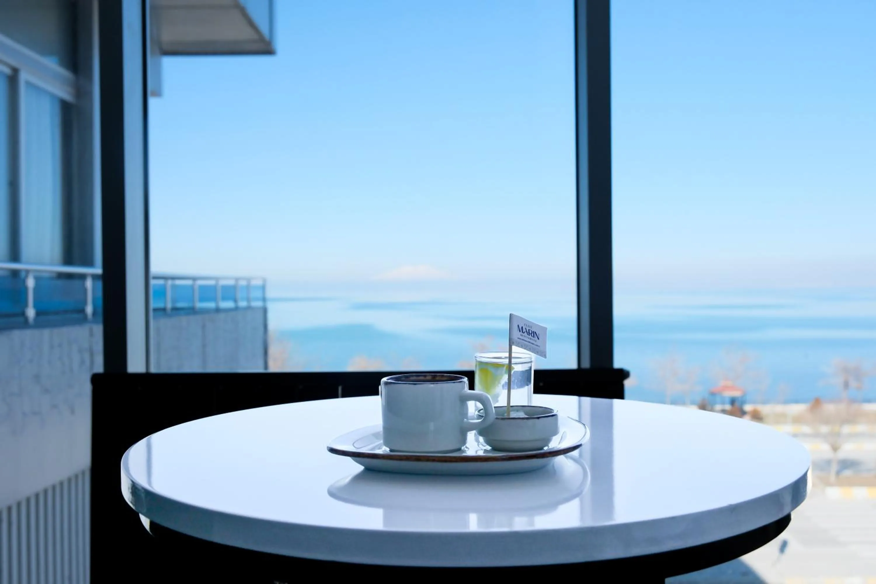 Seating area in Elite World GO Van Edremit