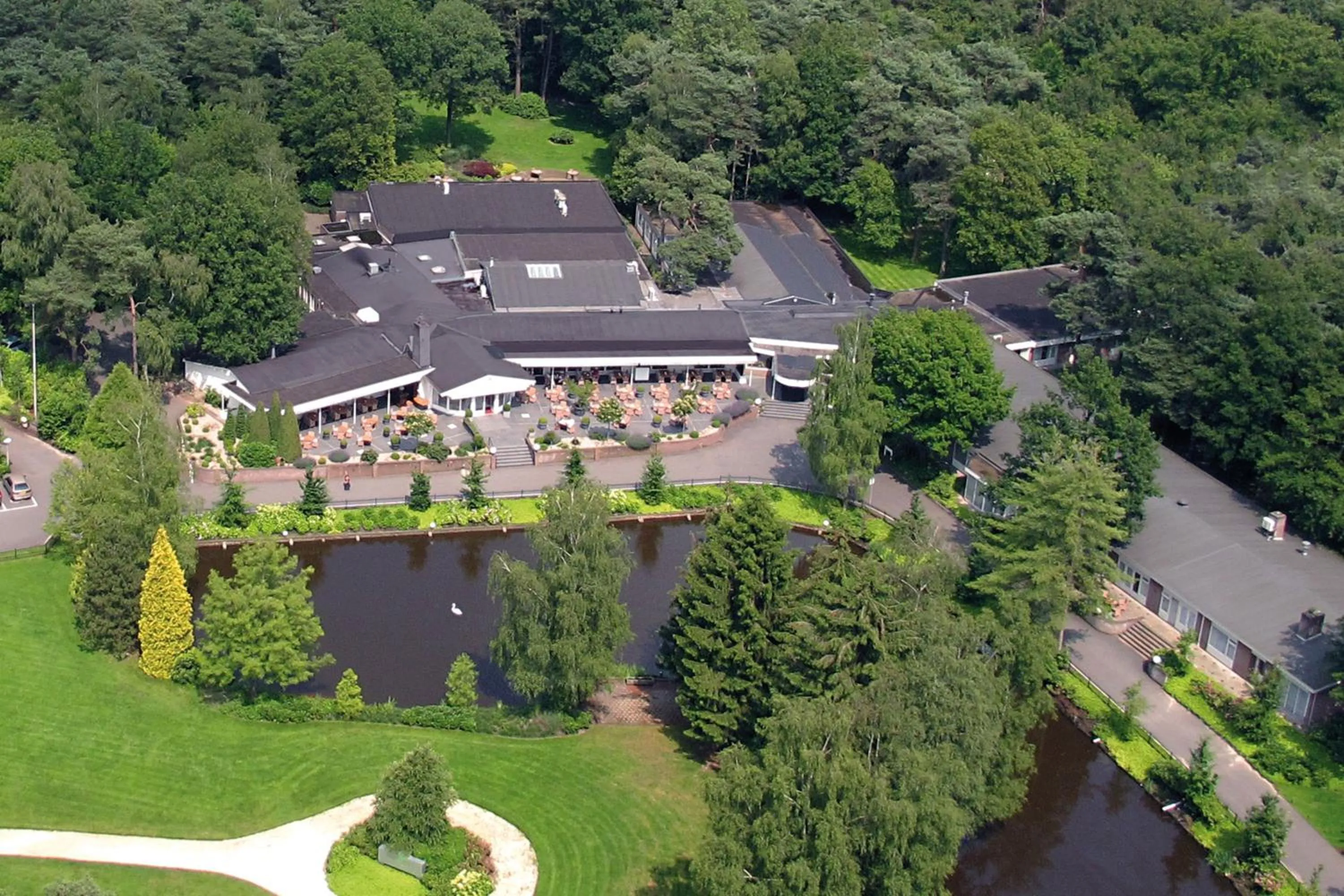 Property building in Landgoed de Rosep