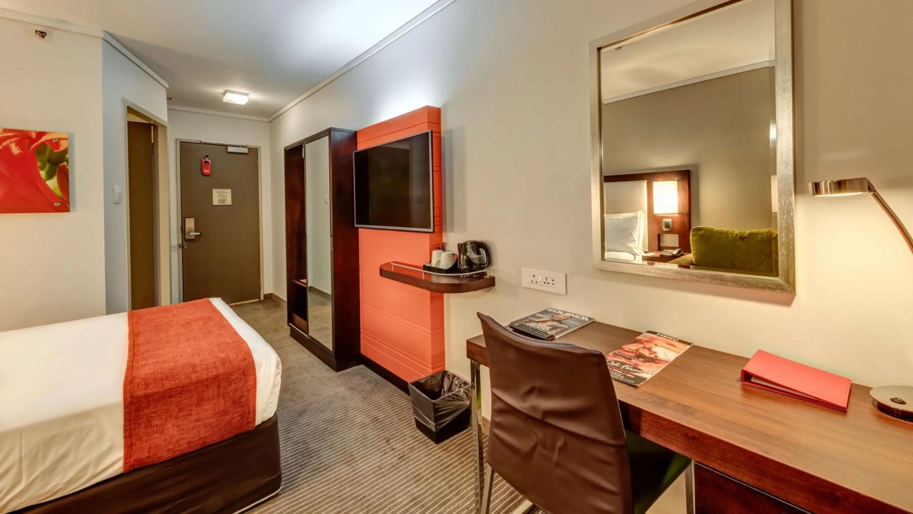 Bedroom, Bed in StayEasy Eastgate