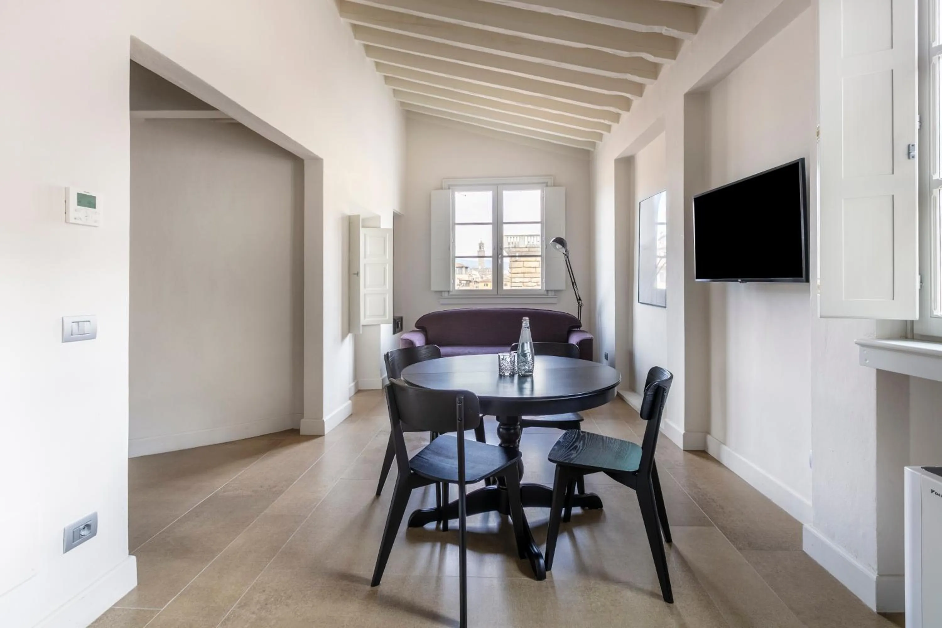 Seating area in Numa Florence Felice