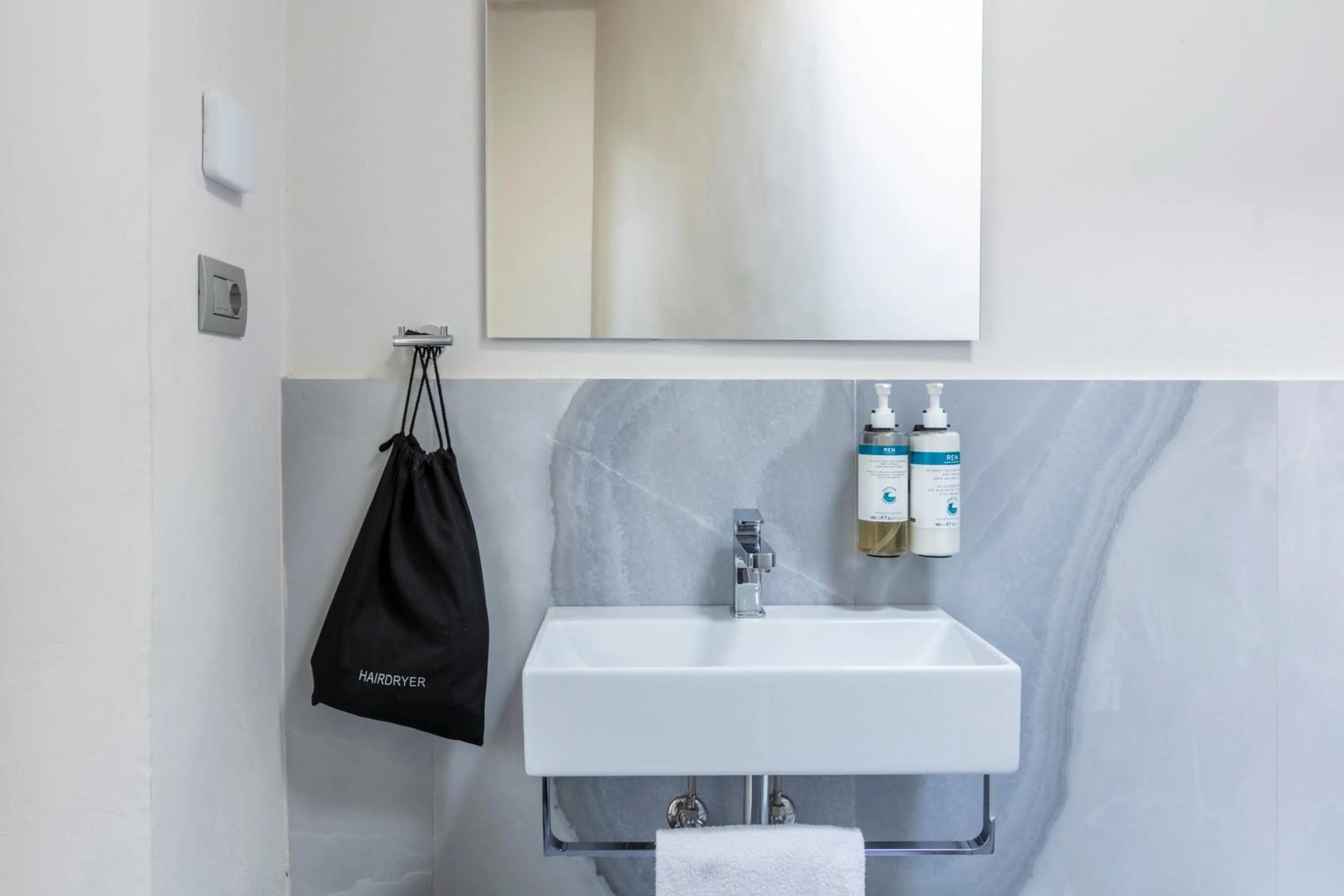 Bathroom in Numa Florence Felice