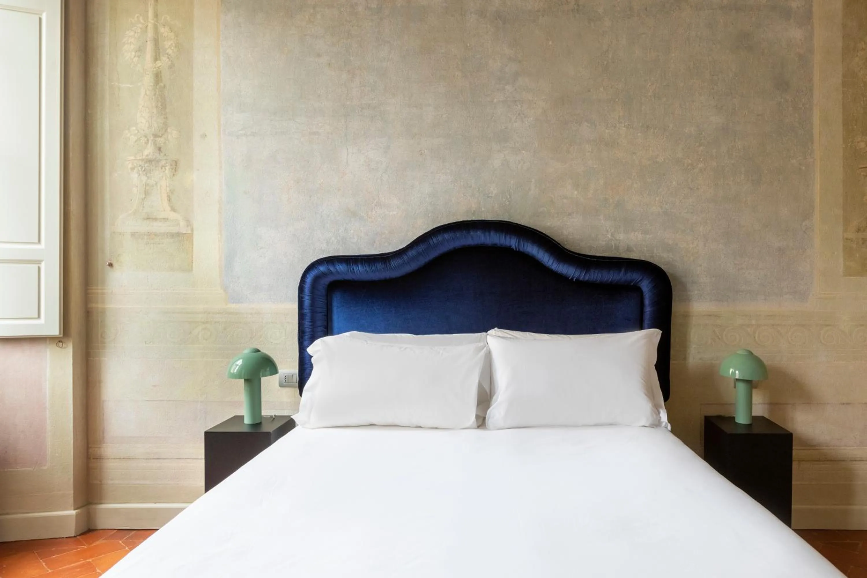 Bed in Numa Florence Felice