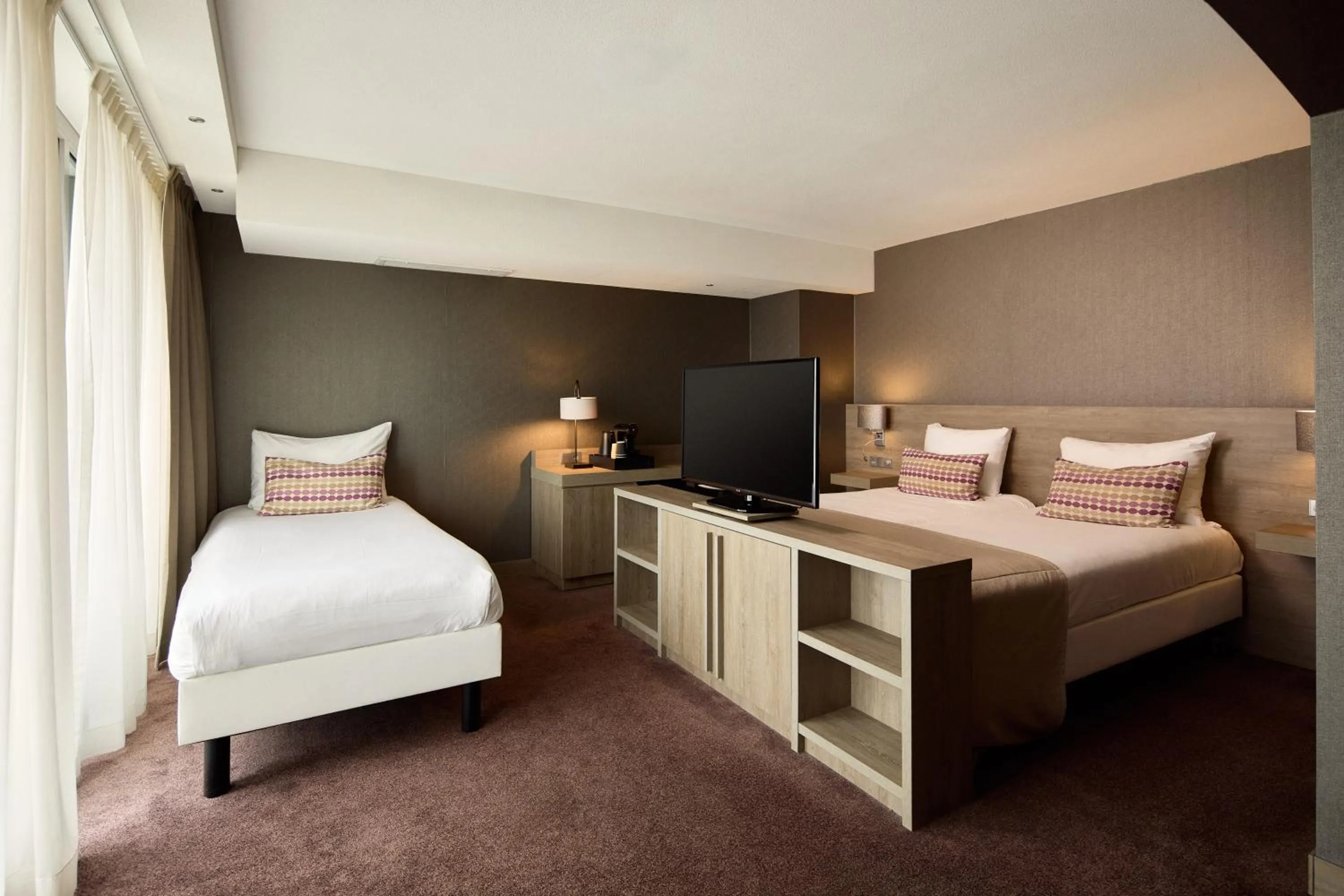 Bedroom, Bed in Van der Valk Hotel Haarlem