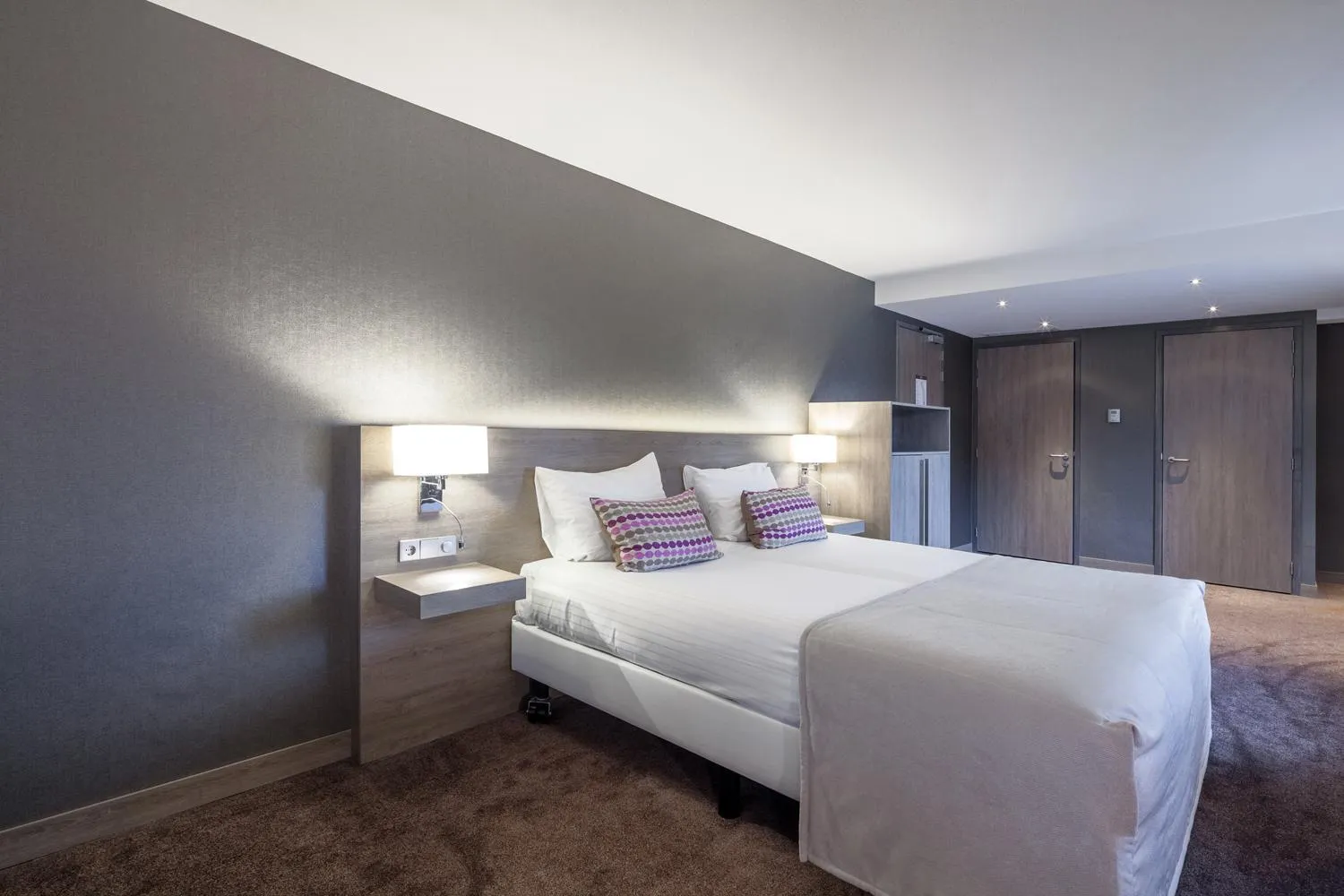 Bedroom, Bed in Van der Valk Hotel Haarlem