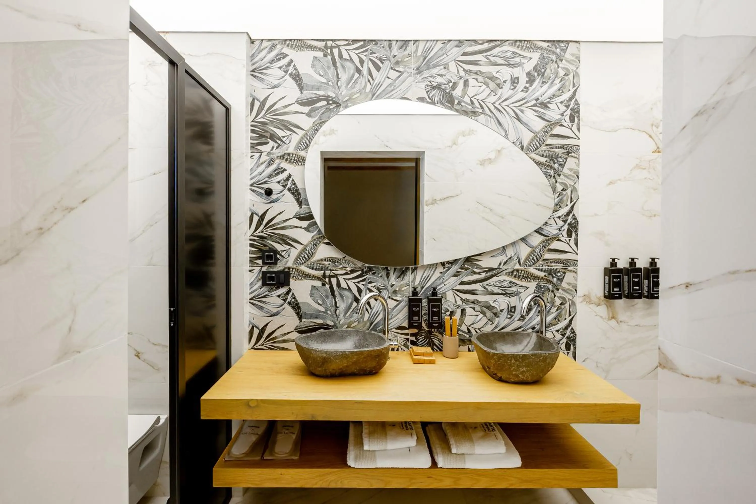 Bathroom in Santo Mangata Boutique Hotel and Spa