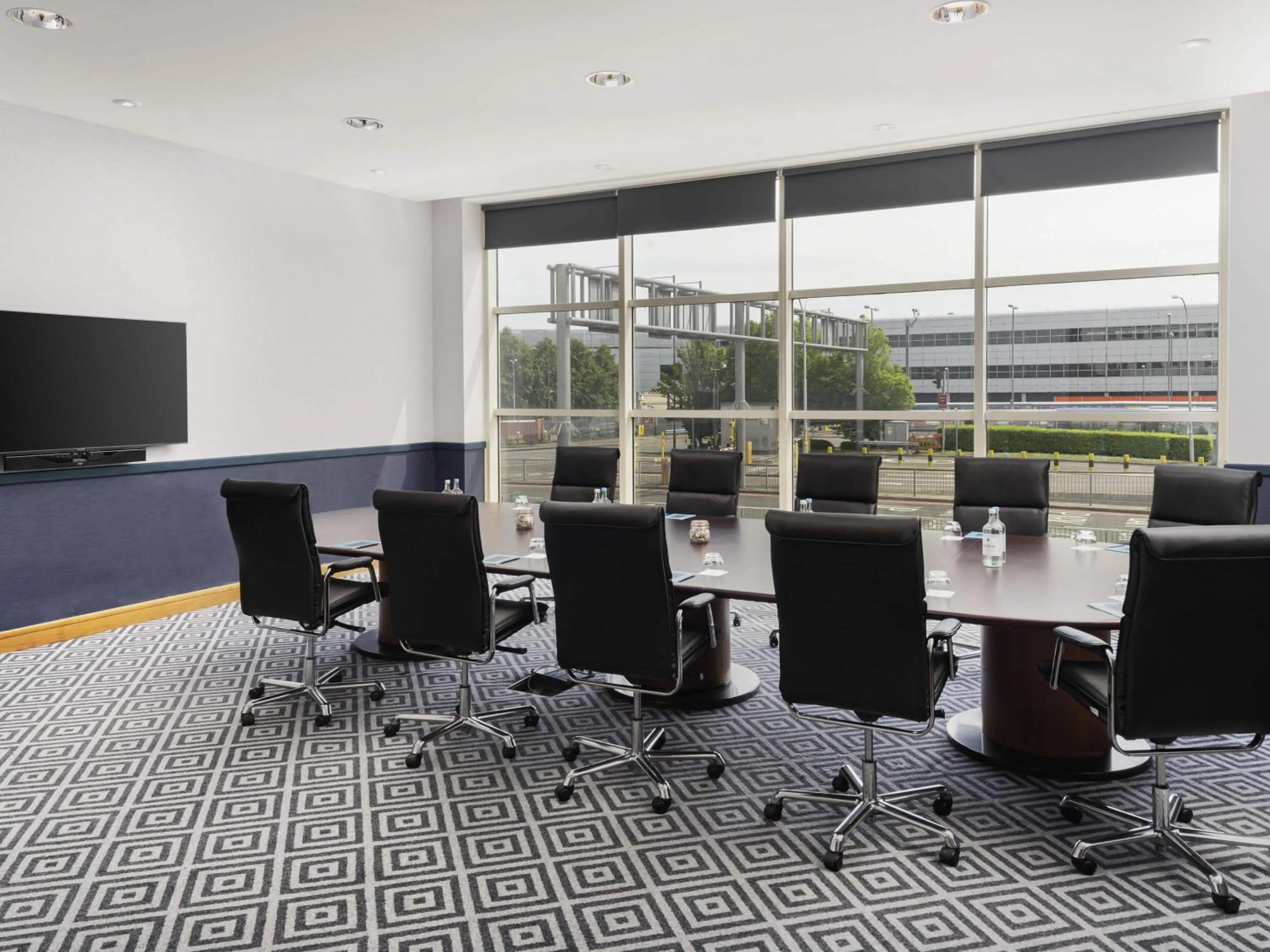 Meeting/conference room in Sofitel London Gatwick