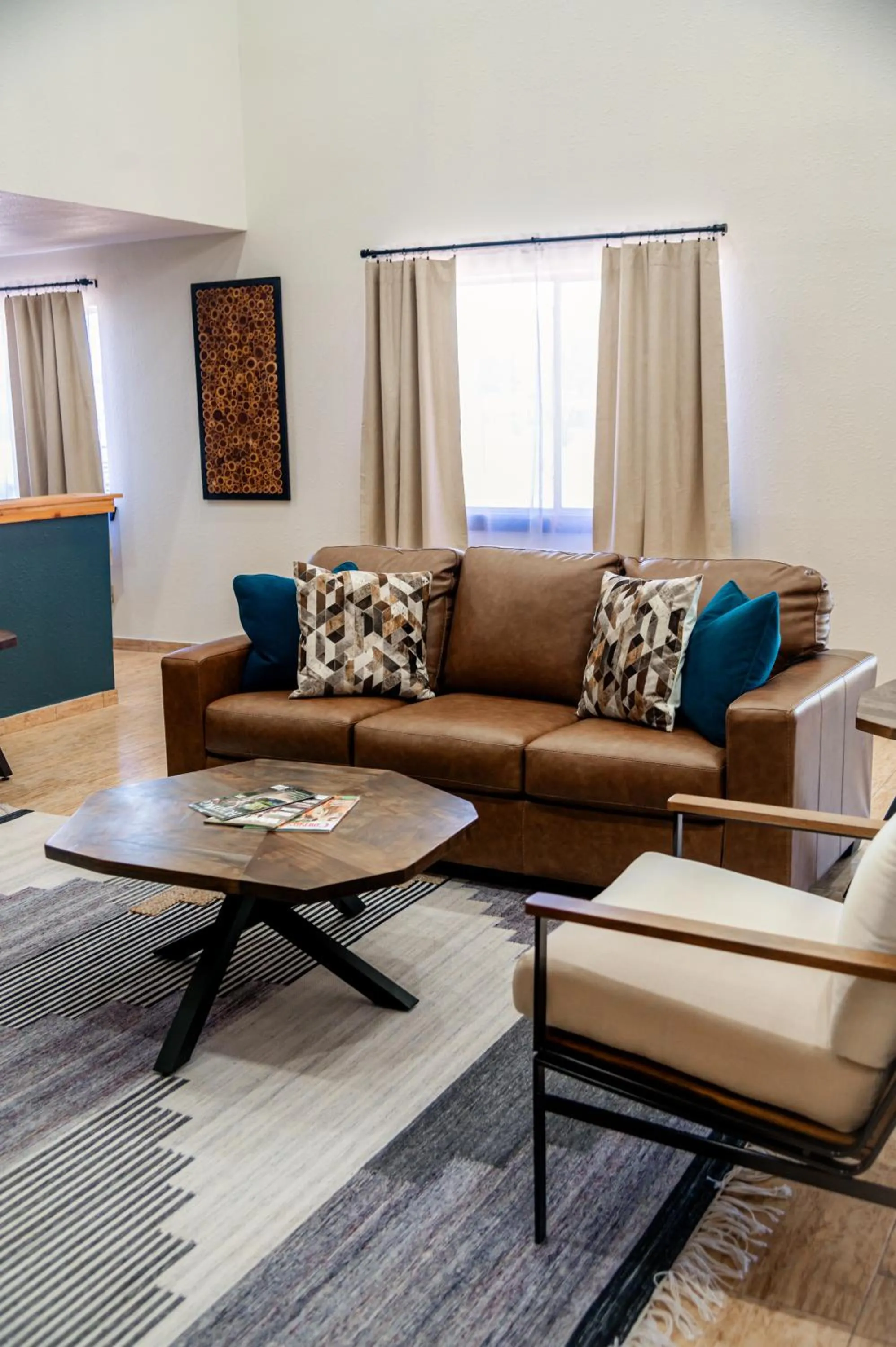 Seating area in OK Welcome Home Hotel