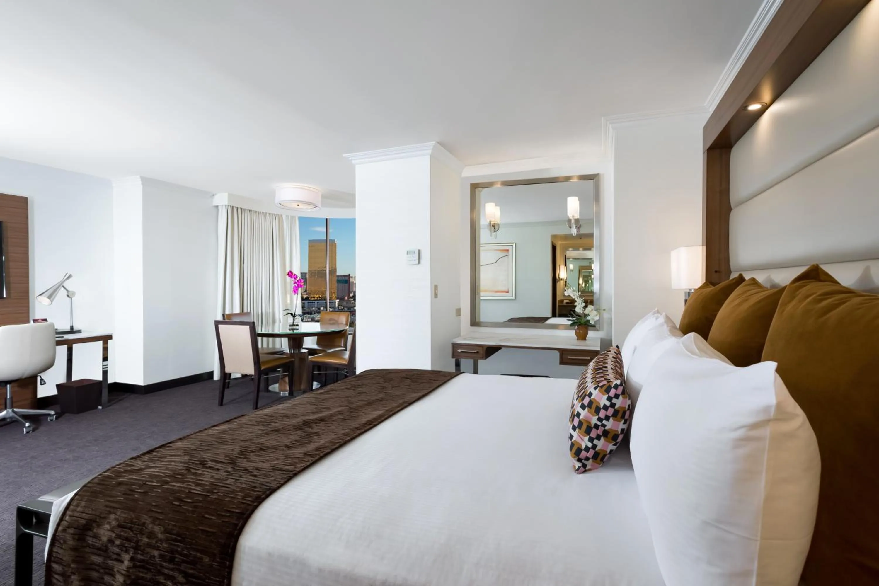 Bed in Palace Station Hotel & Casino