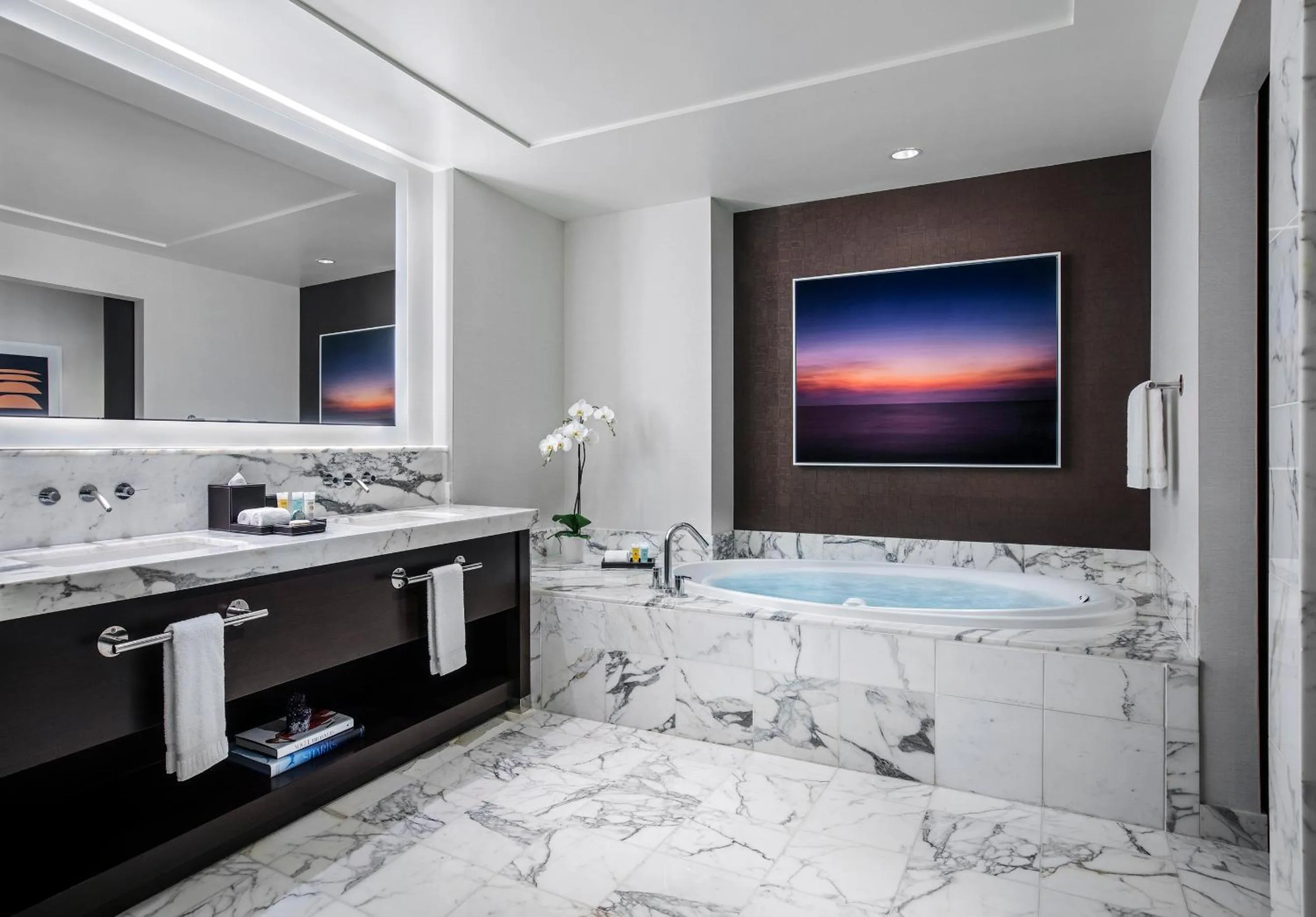 Bath in Red Rock Casino Resort & Spa