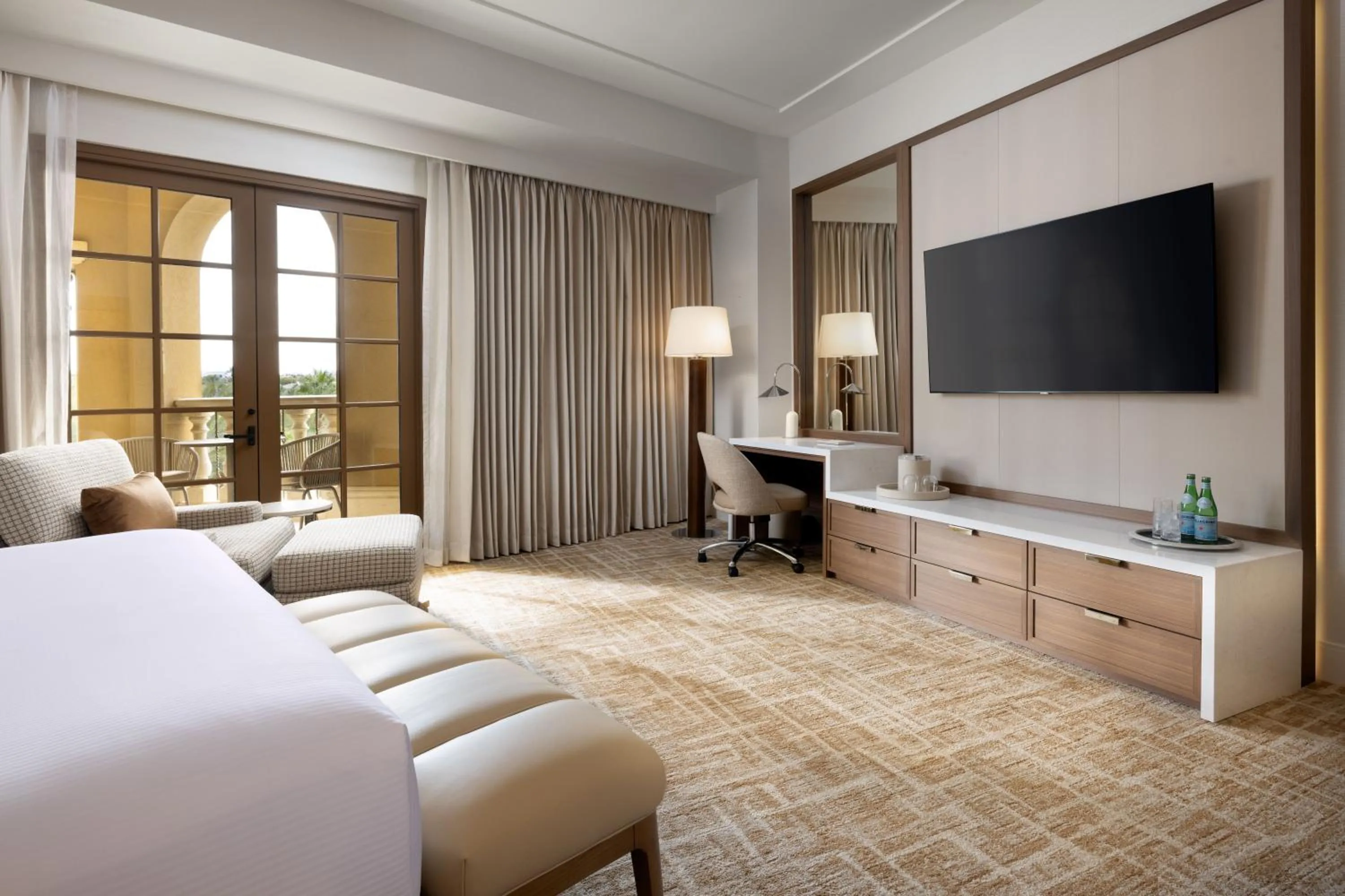 Bed in Green Valley Ranch Resort Spa Casino