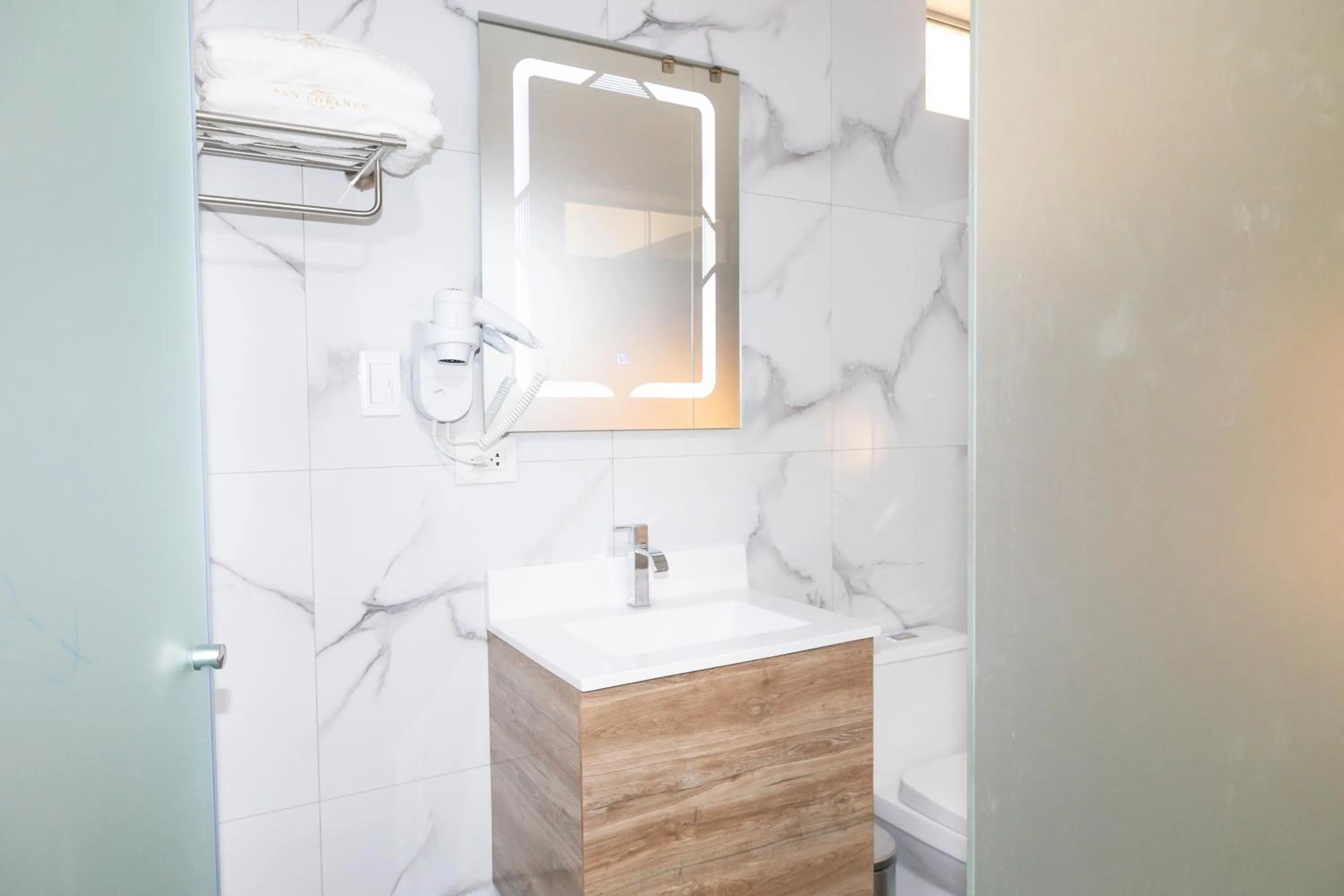 Bathroom in Hotel San Lorenzo