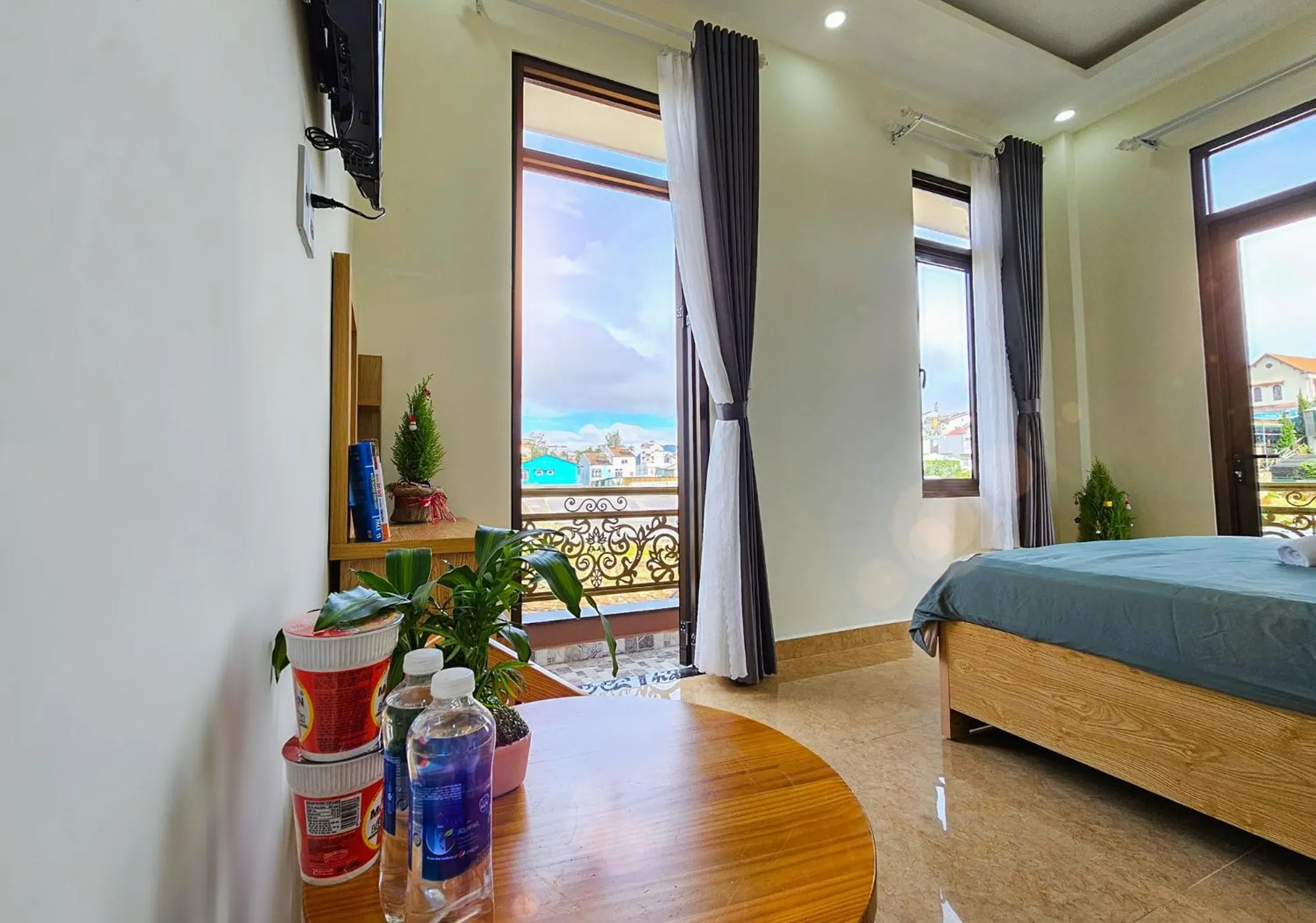 Bedroom, Bed in Mai DiaMond Hotel