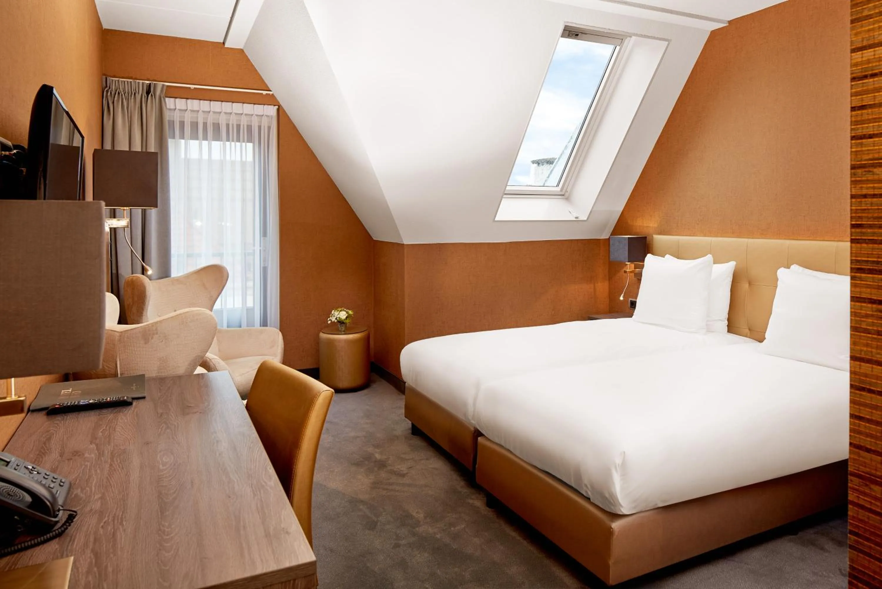 Photo of the whole room, Bed in Hotel De Lindeboom