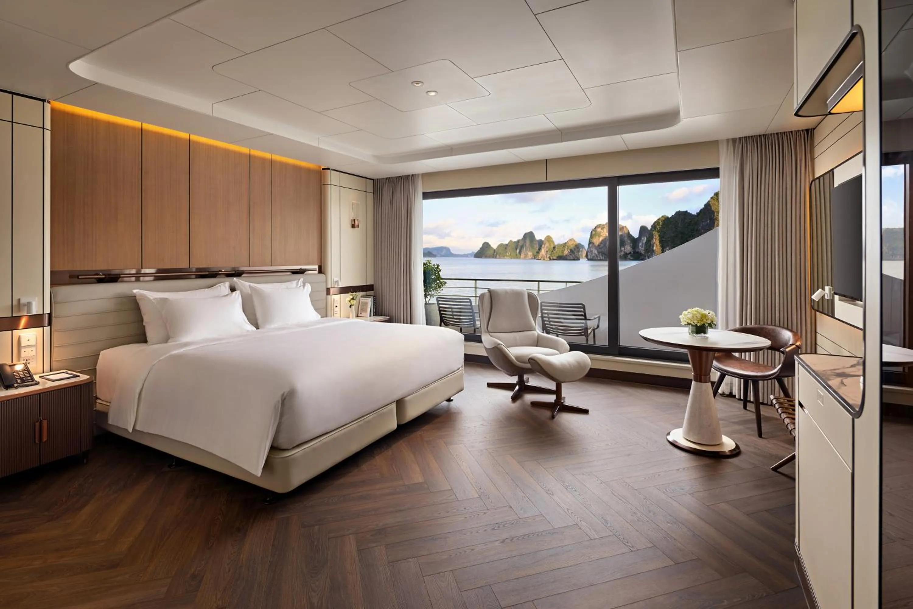 Bedroom, Bed in Grand Pioneers Halong Bay Cruise 1