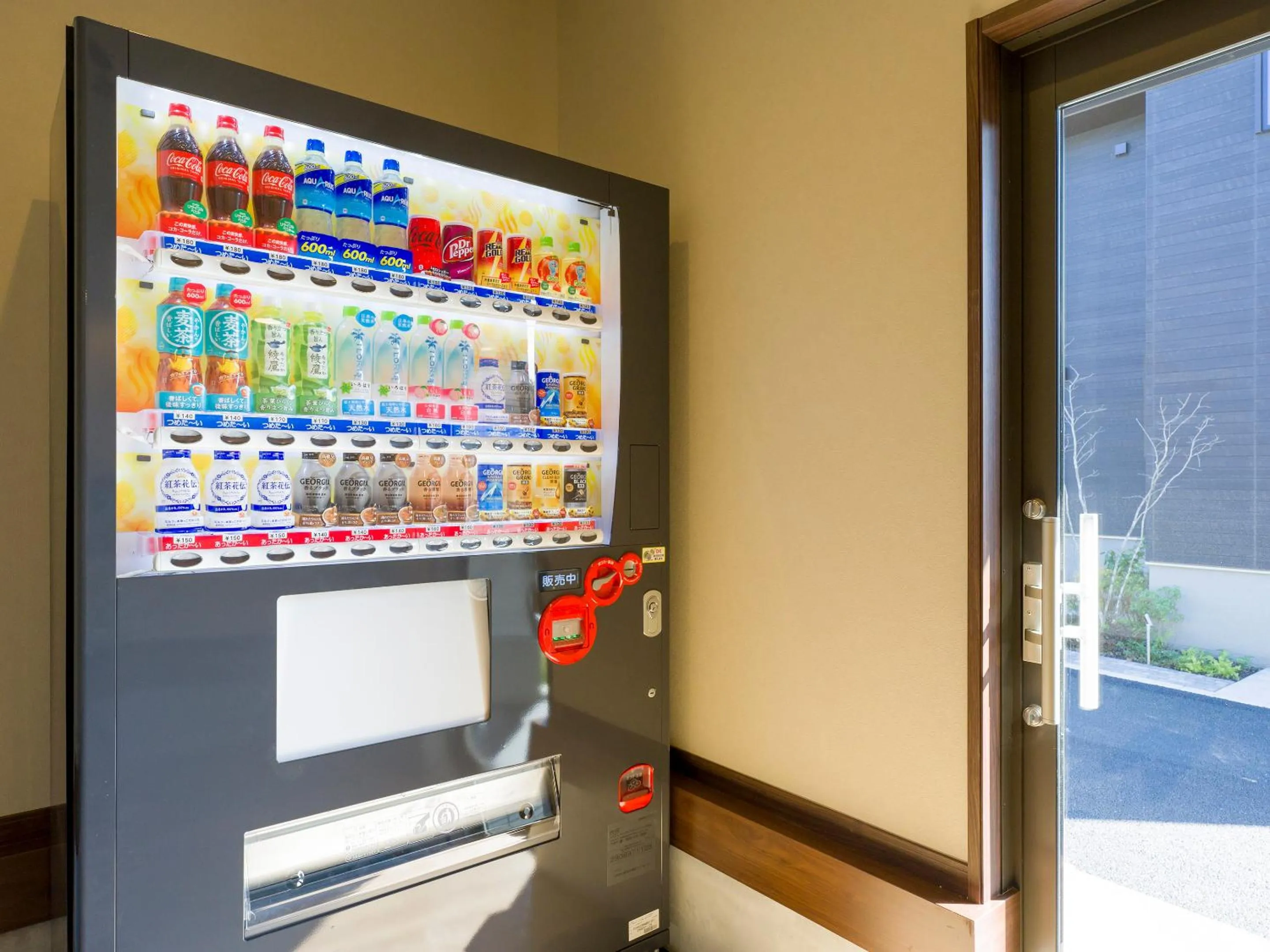 vending machine in Rakuten STAY VILLA Yatsugatake