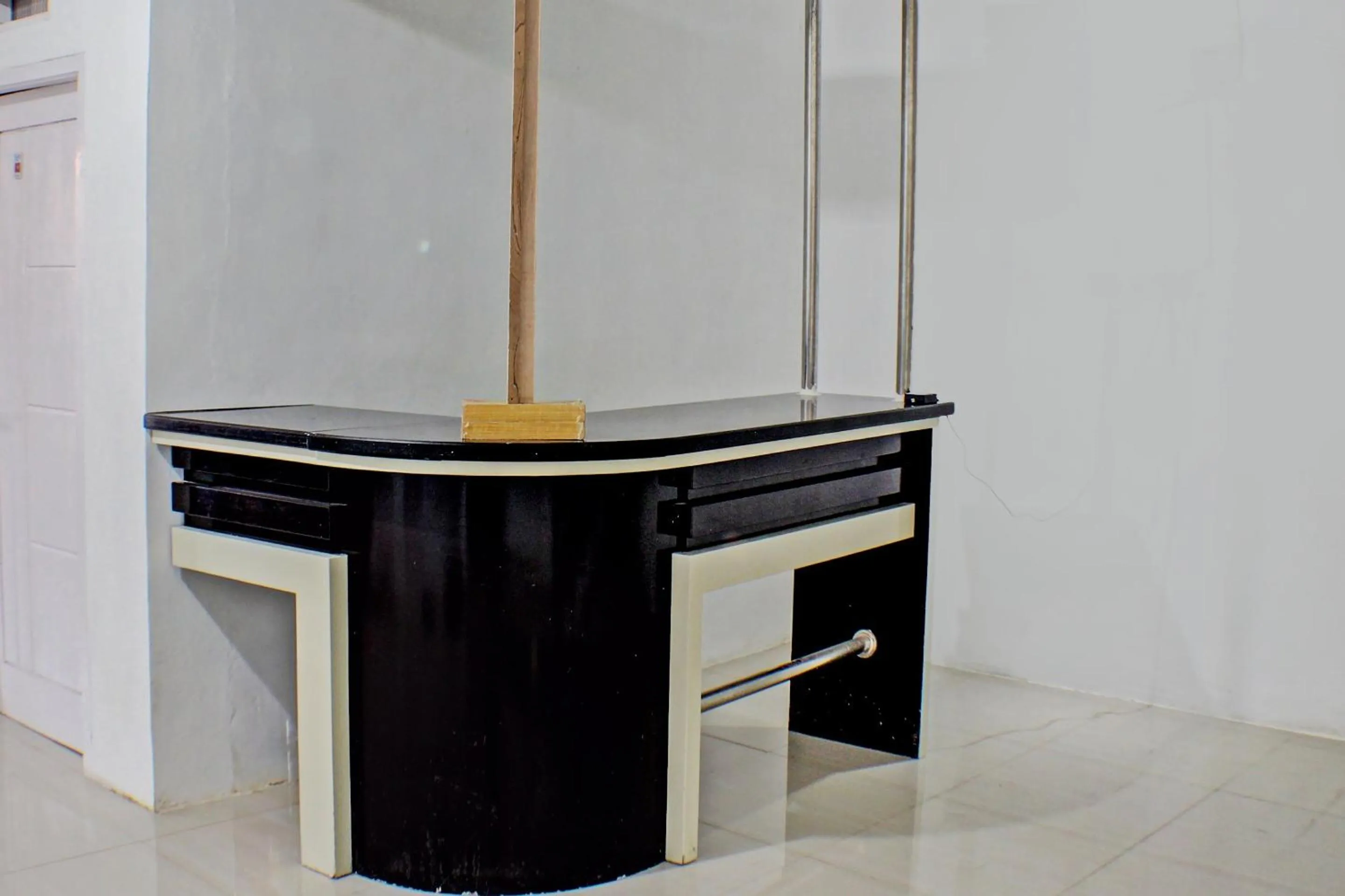 Lobby or reception in OYO Life 93138 Anugrah Kost Syariah