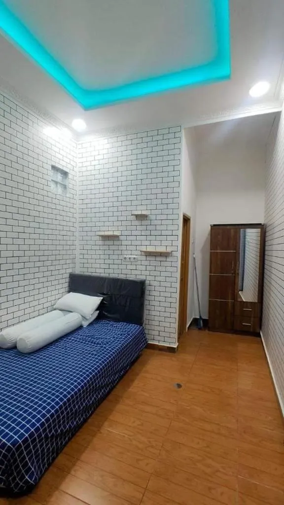 Bedroom, Bed in OYO Life 93158 Kost Asaka