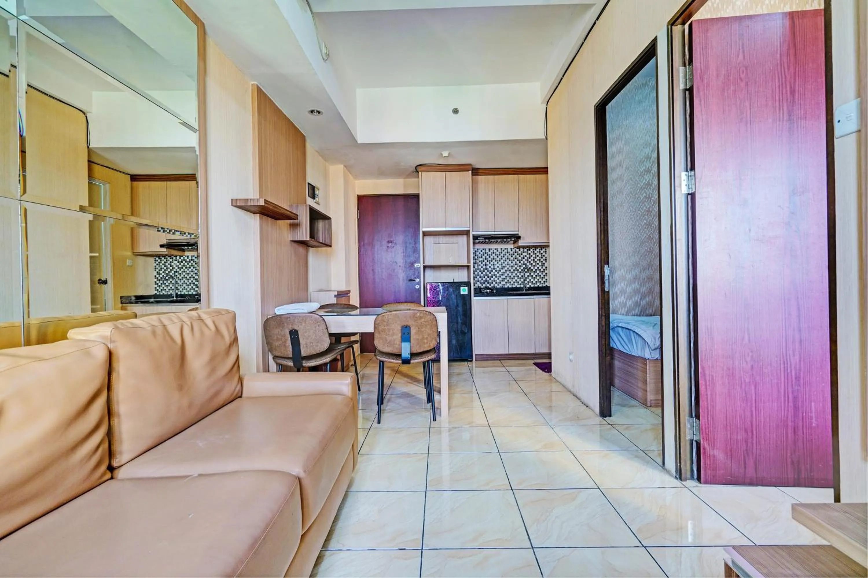 Bedroom in OYO Life 93170 Apartement Gateway Cicadas By Mr Pro