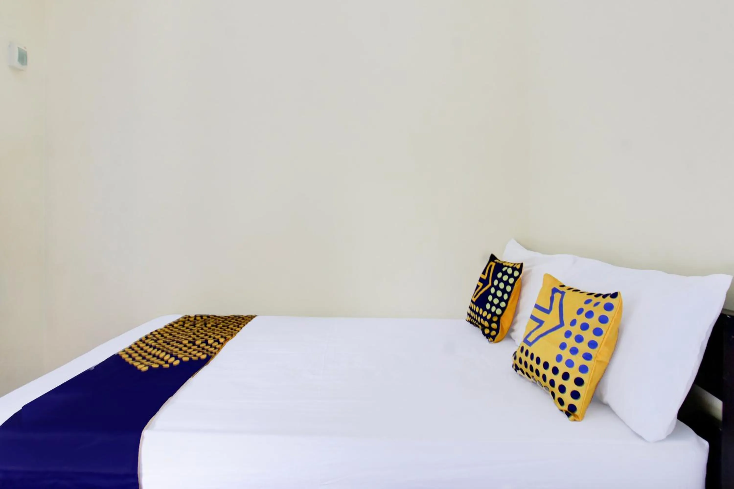 Bedroom, Bed in OYO Life 93155 Wisma Sarah