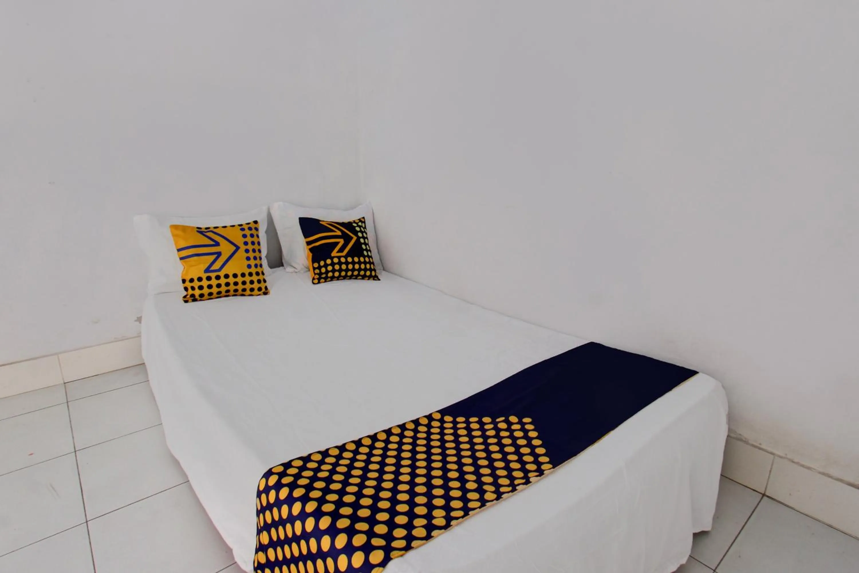 Bedroom, Bed in OYO Life 93153 Kos Jenggala