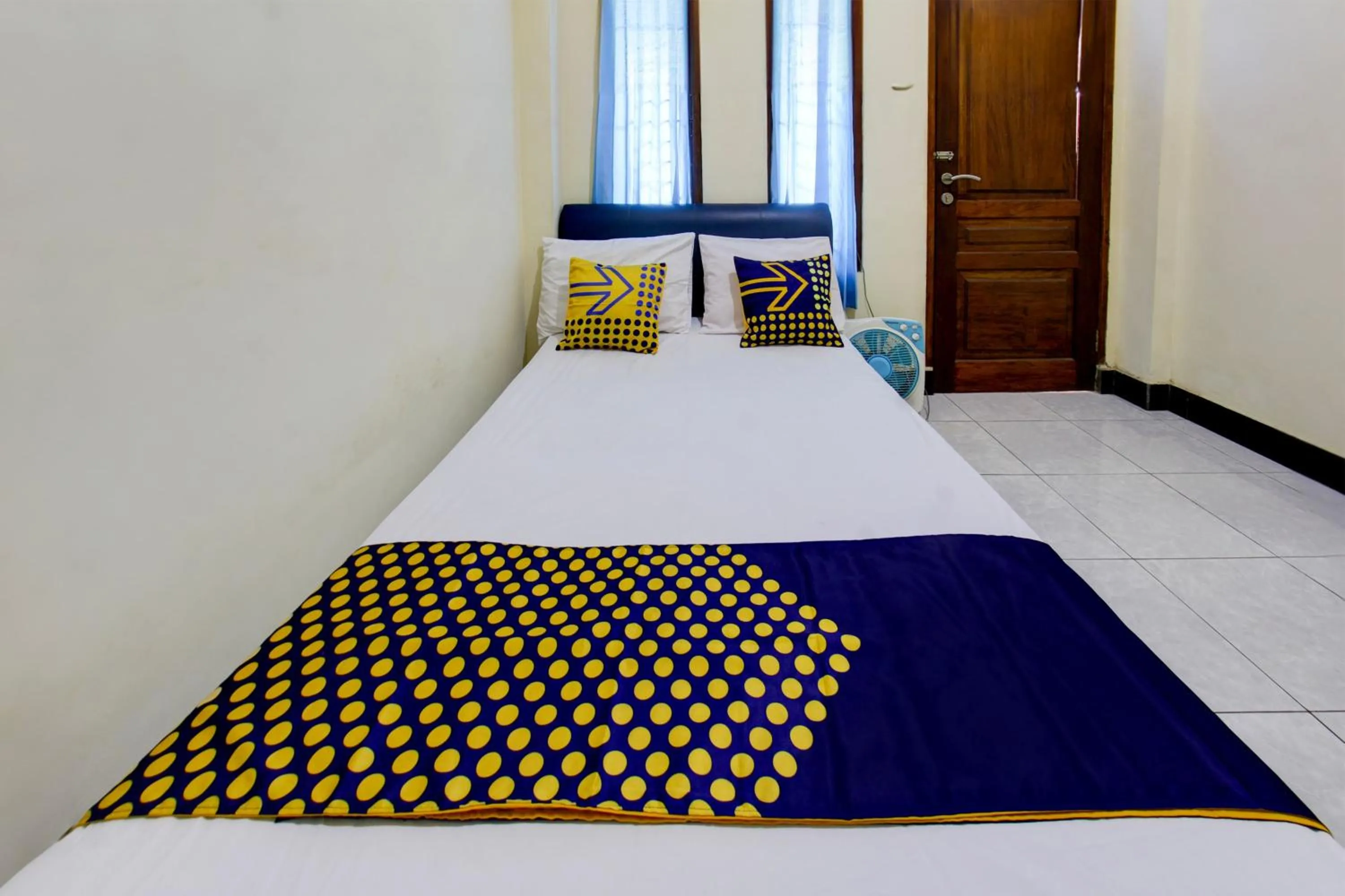 Bedroom, Bed in OYO Life 93157 Kos Kaloka