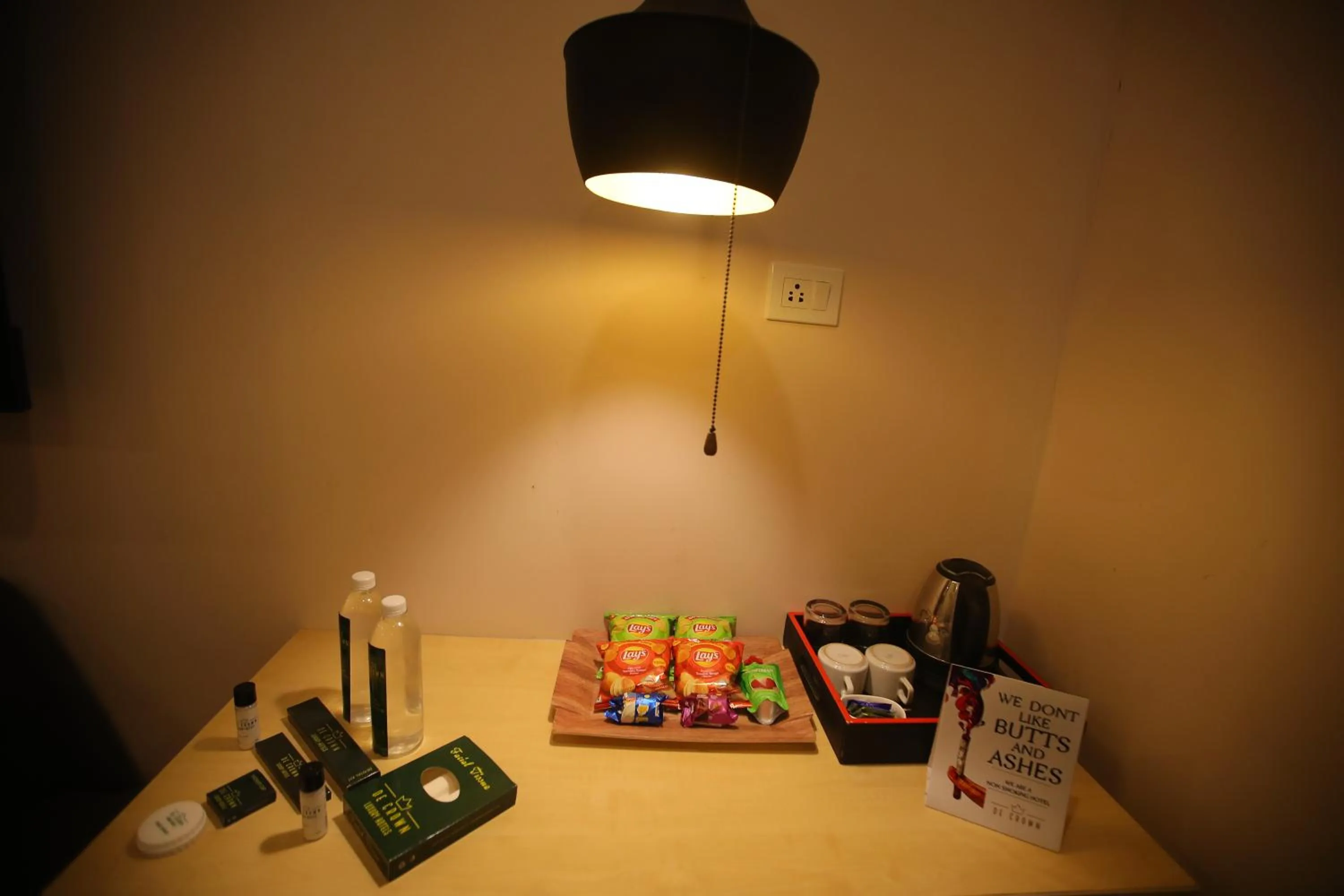 De Crown Luxury Hotel