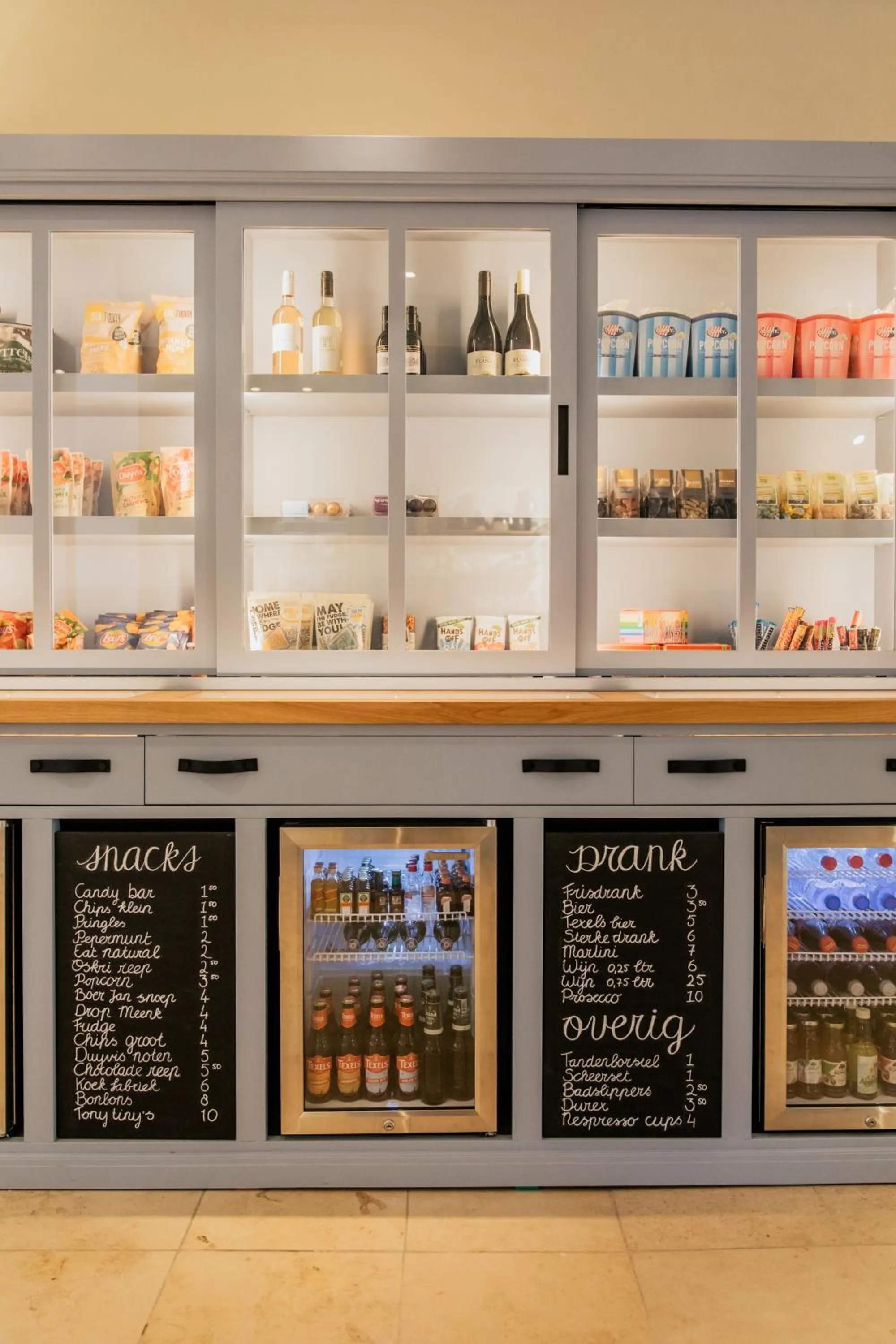 On-site shops in Grand Hotel Opduin