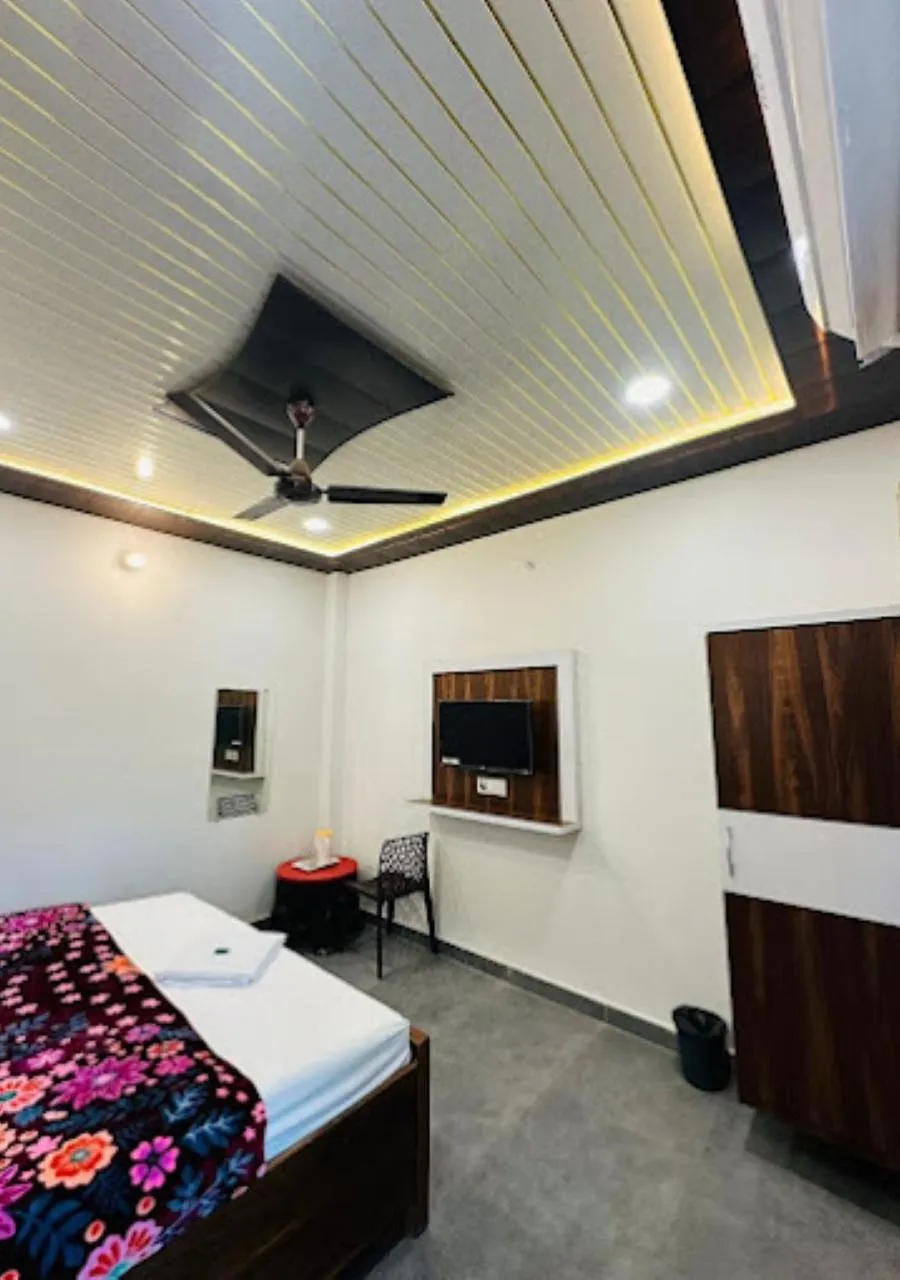 The Nirmala palace Ayodhya