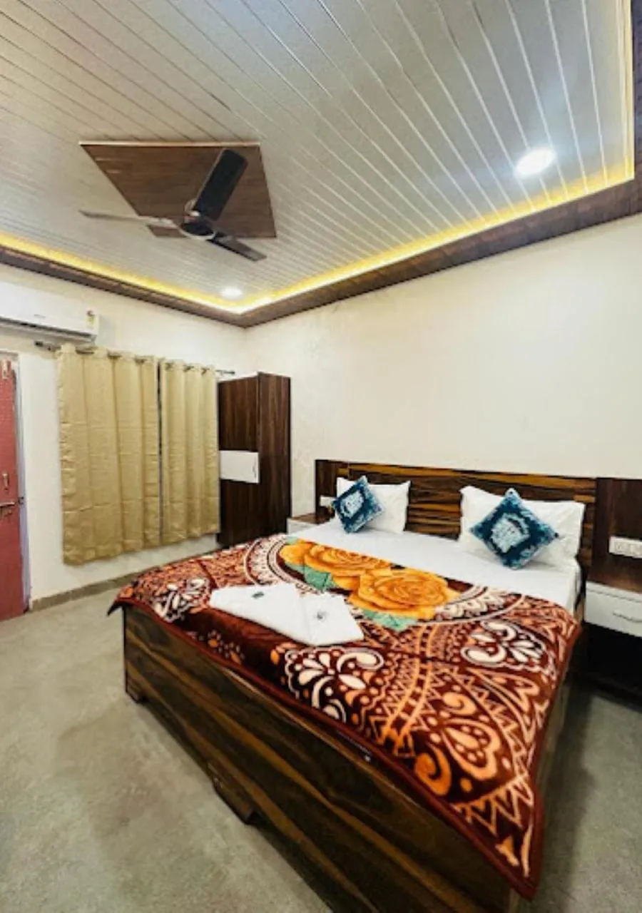 The Nirmala palace Ayodhya