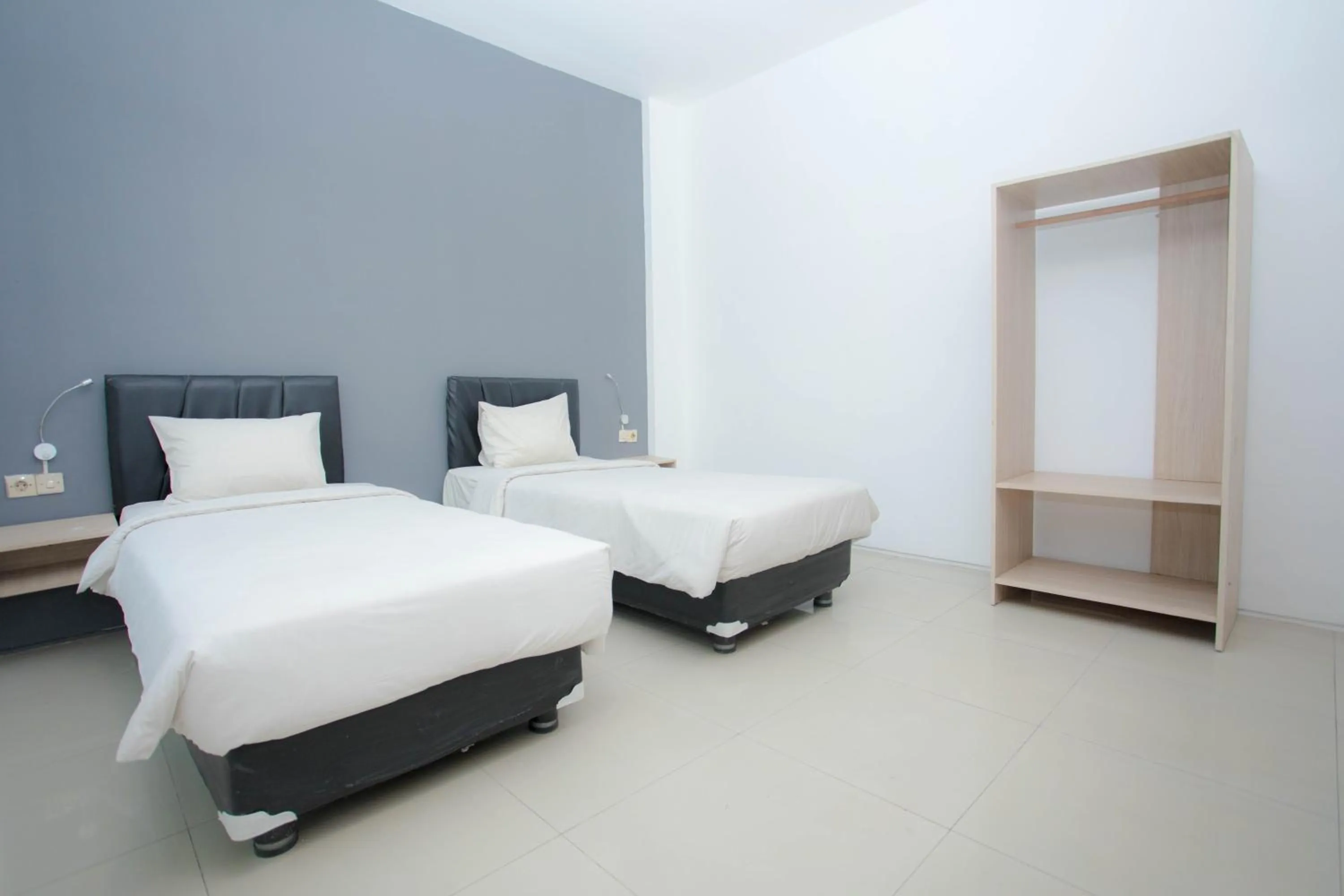 Livinn Hotel Kendangsari Surabaya