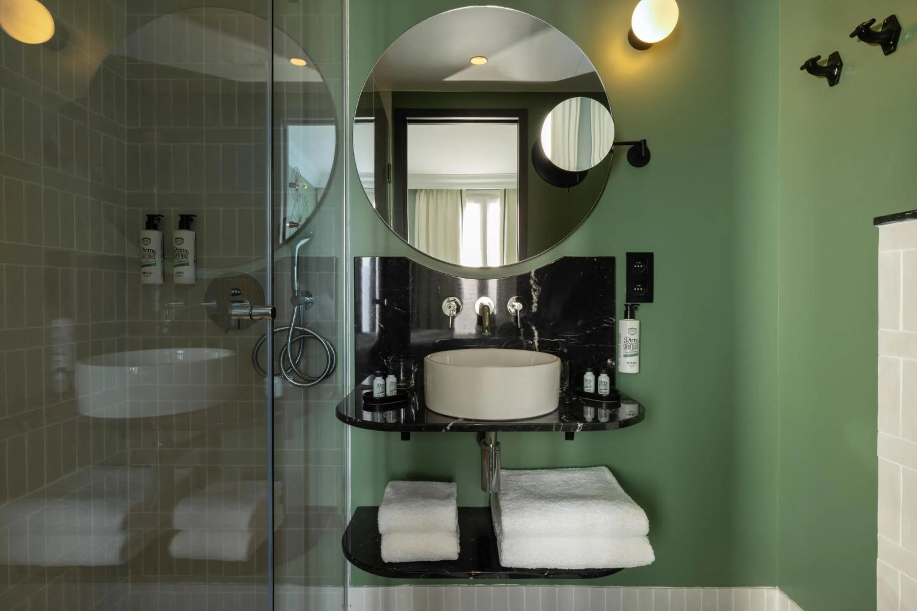 Bathroom in LE CLARK HOTEL