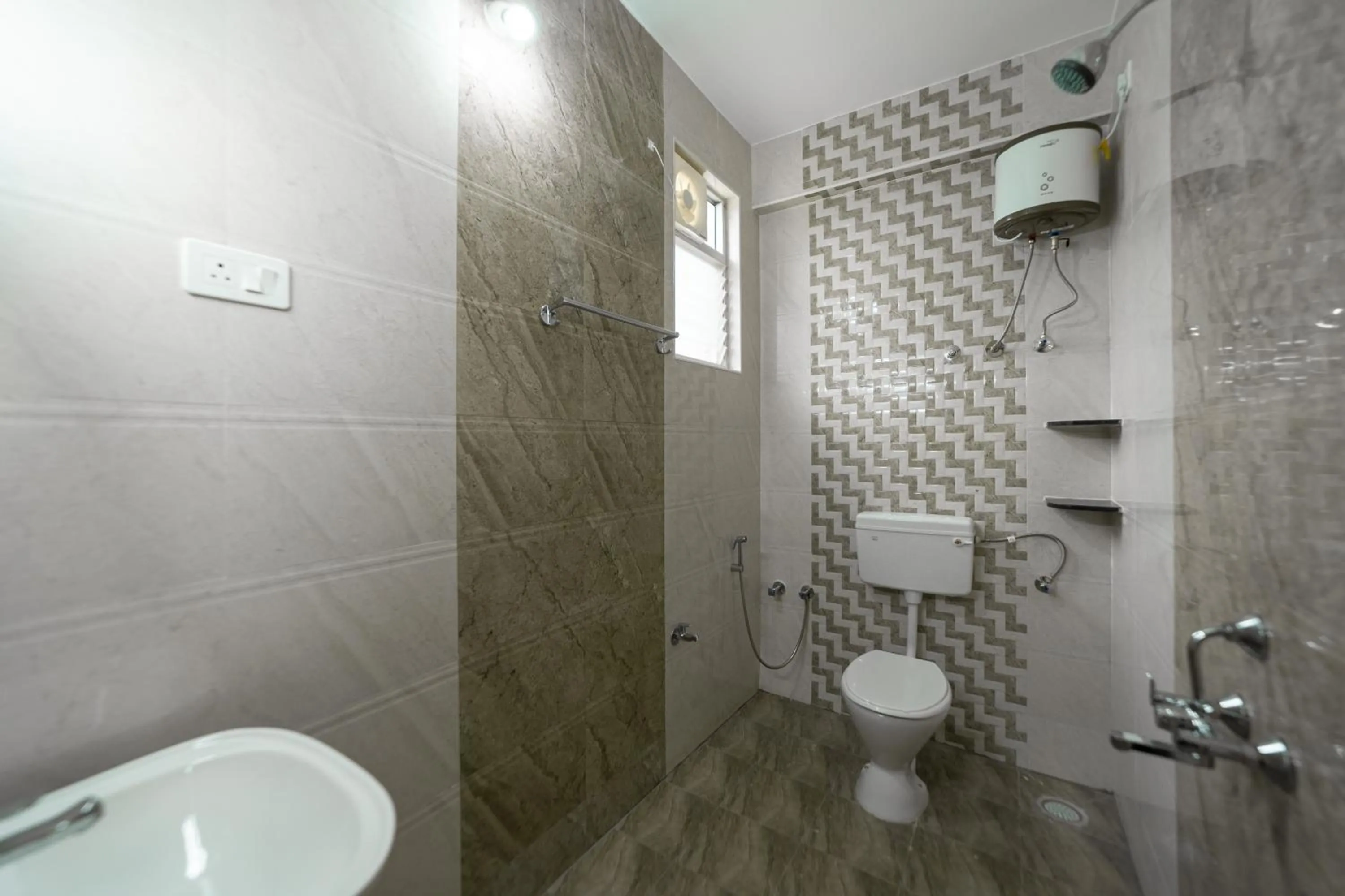 Bathroom in Fortune Inn