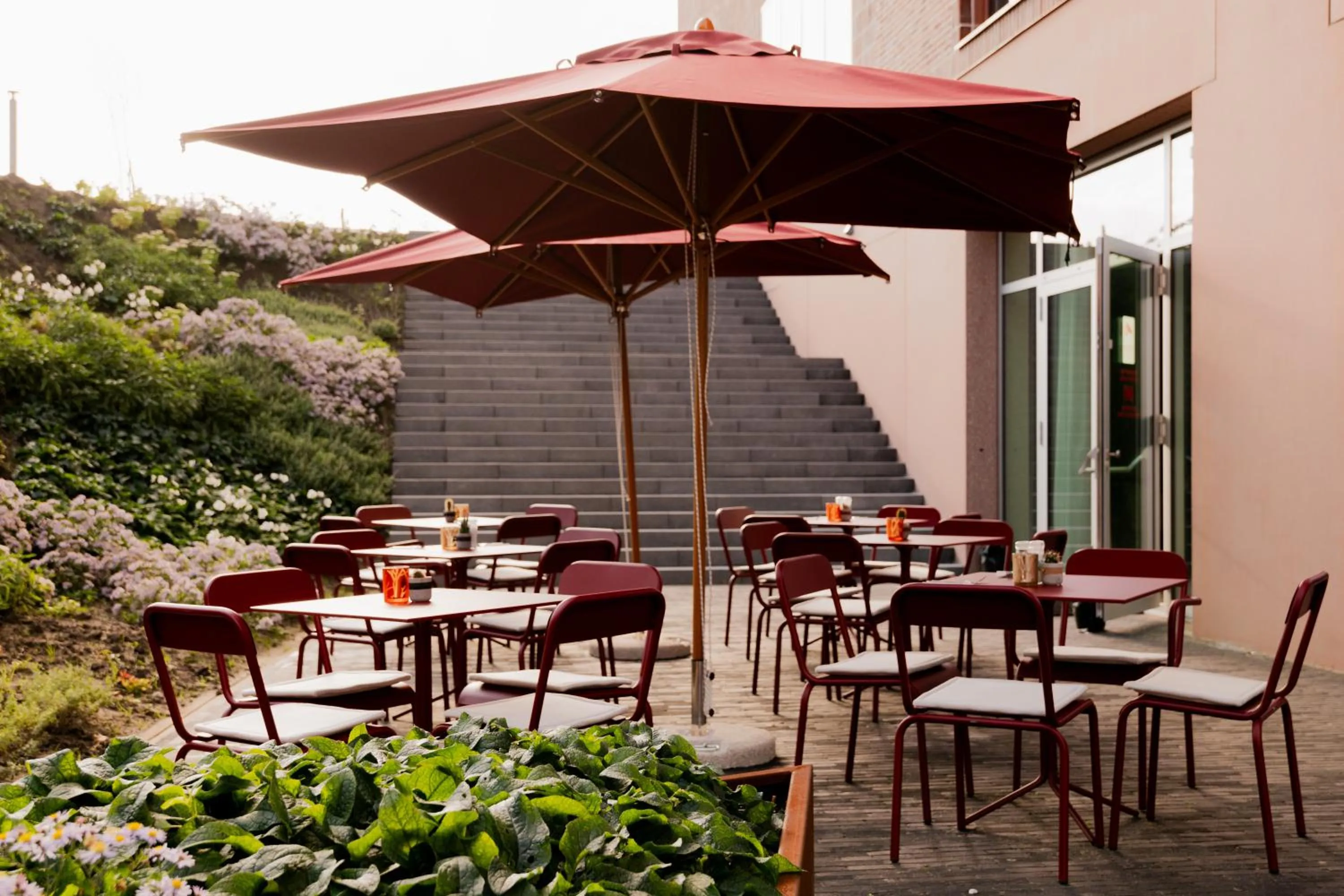 Balcony/Terrace in IntercityHotel Breda