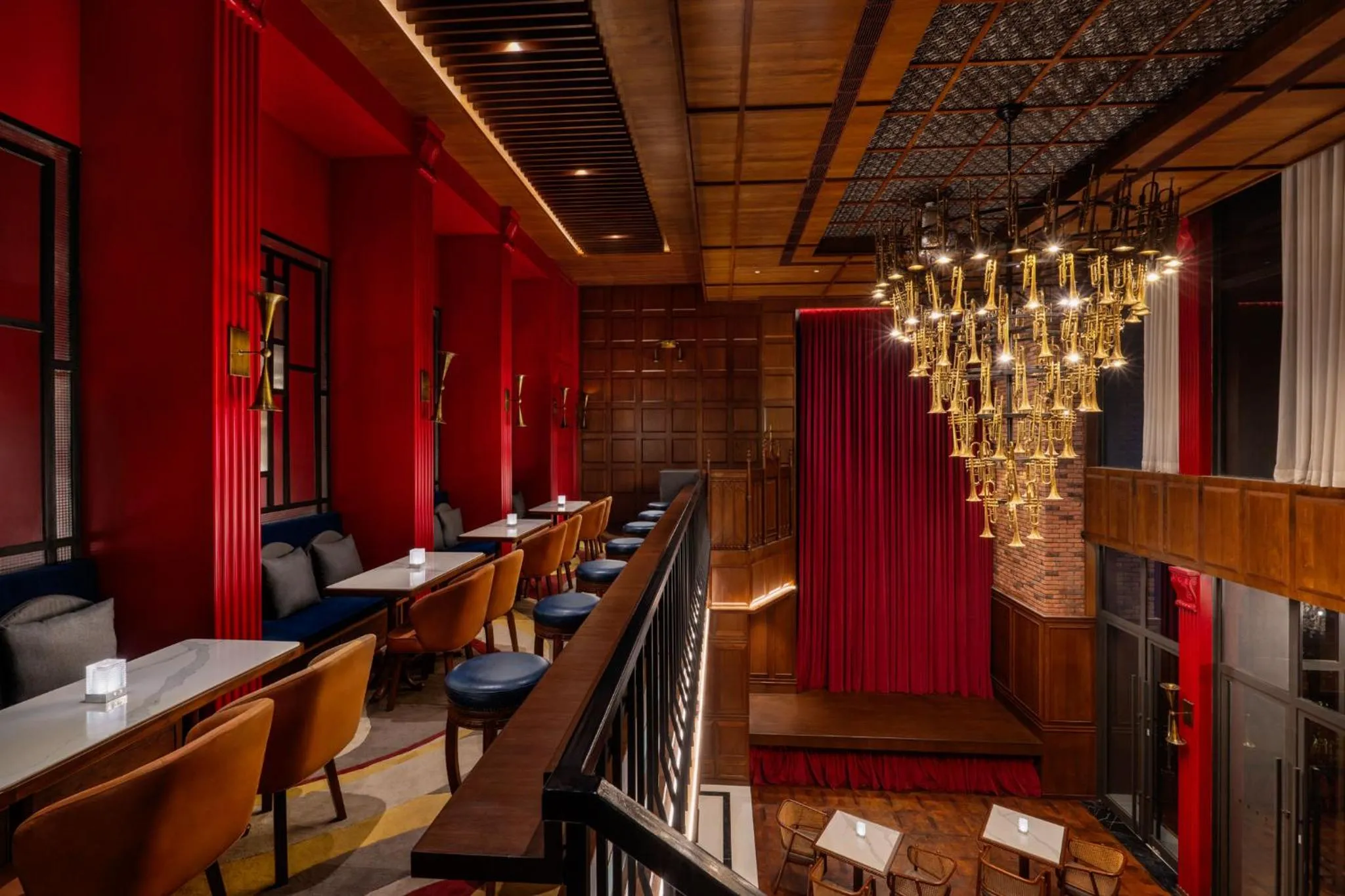 Restaurant/places to eat in Taj Taal Kutir