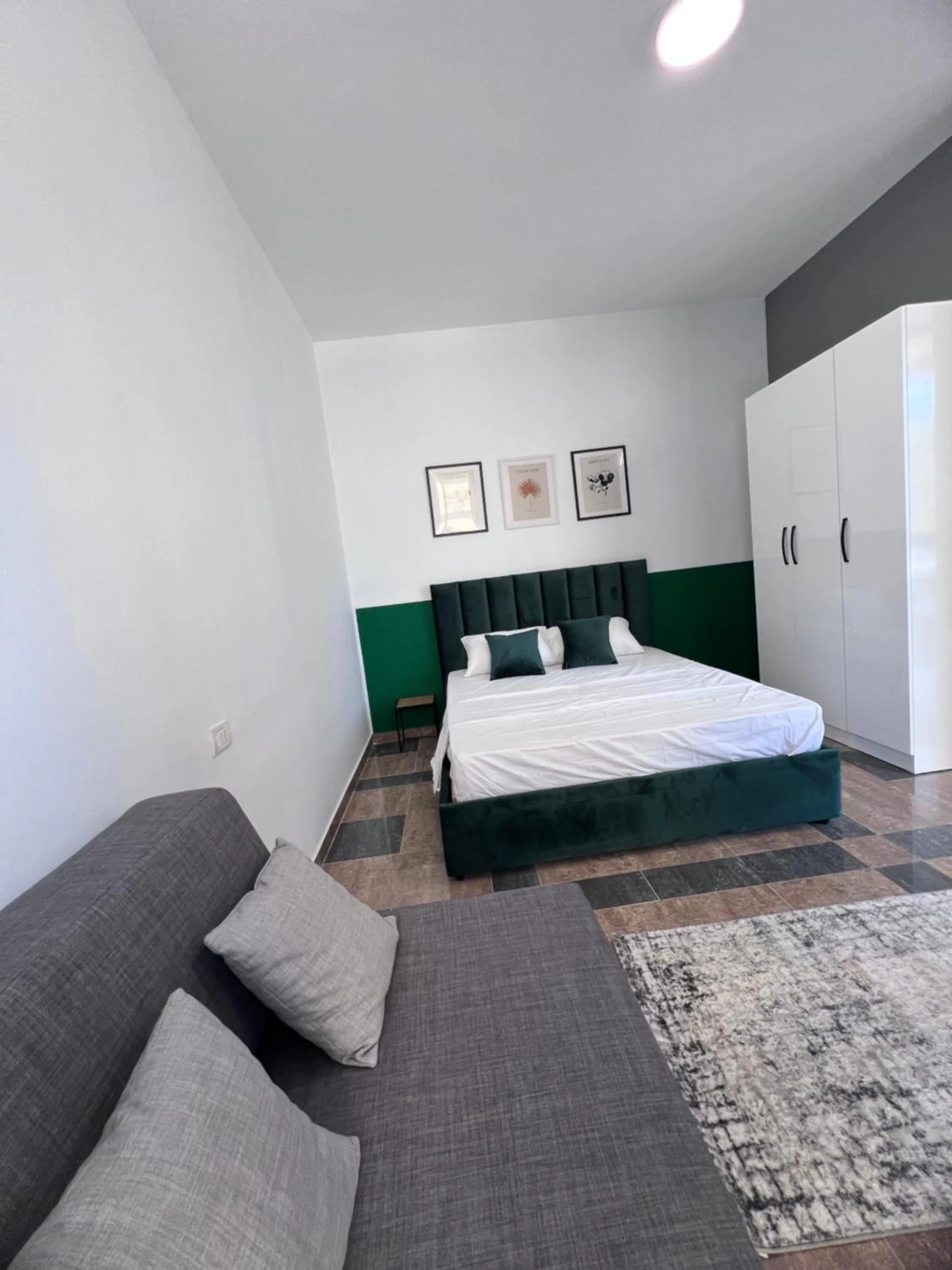 Bed in Cactus Apartments