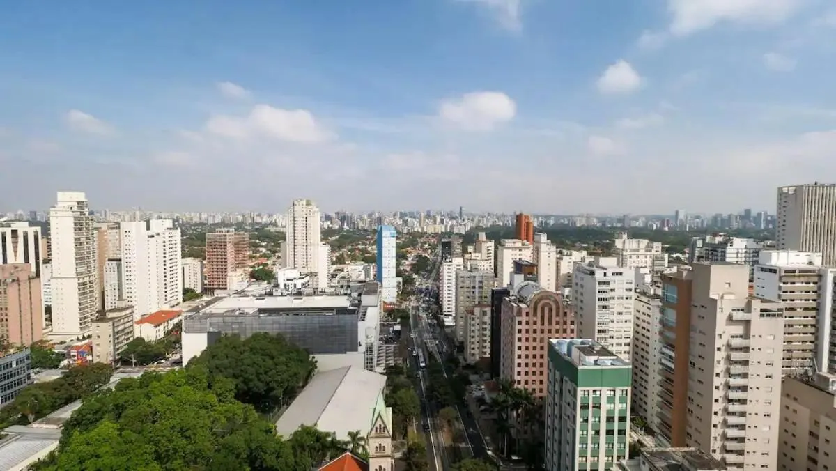 Bird's eye view in On Lorena