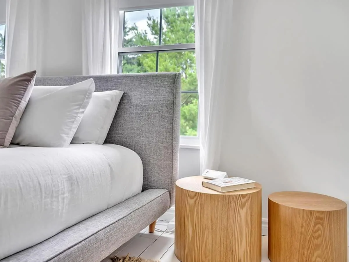 Bed in The Gem - Beautiful farmhouse with hot tub