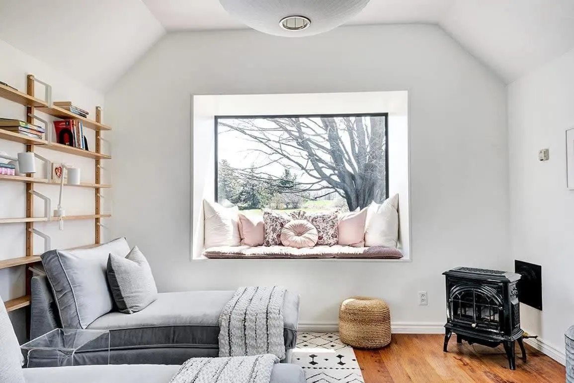 The Gem - Beautiful farmhouse with hot tub