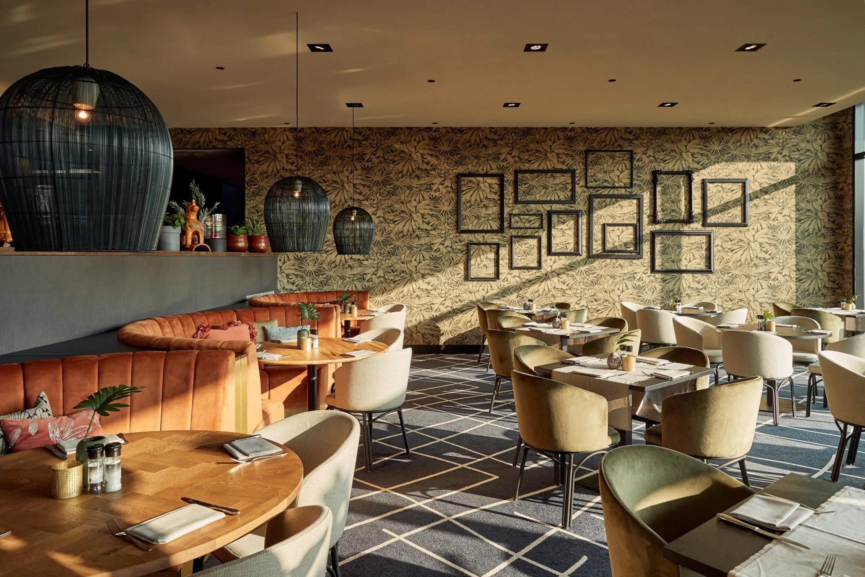 Restaurant/places to eat in Van der Valk Hotel Breukelen