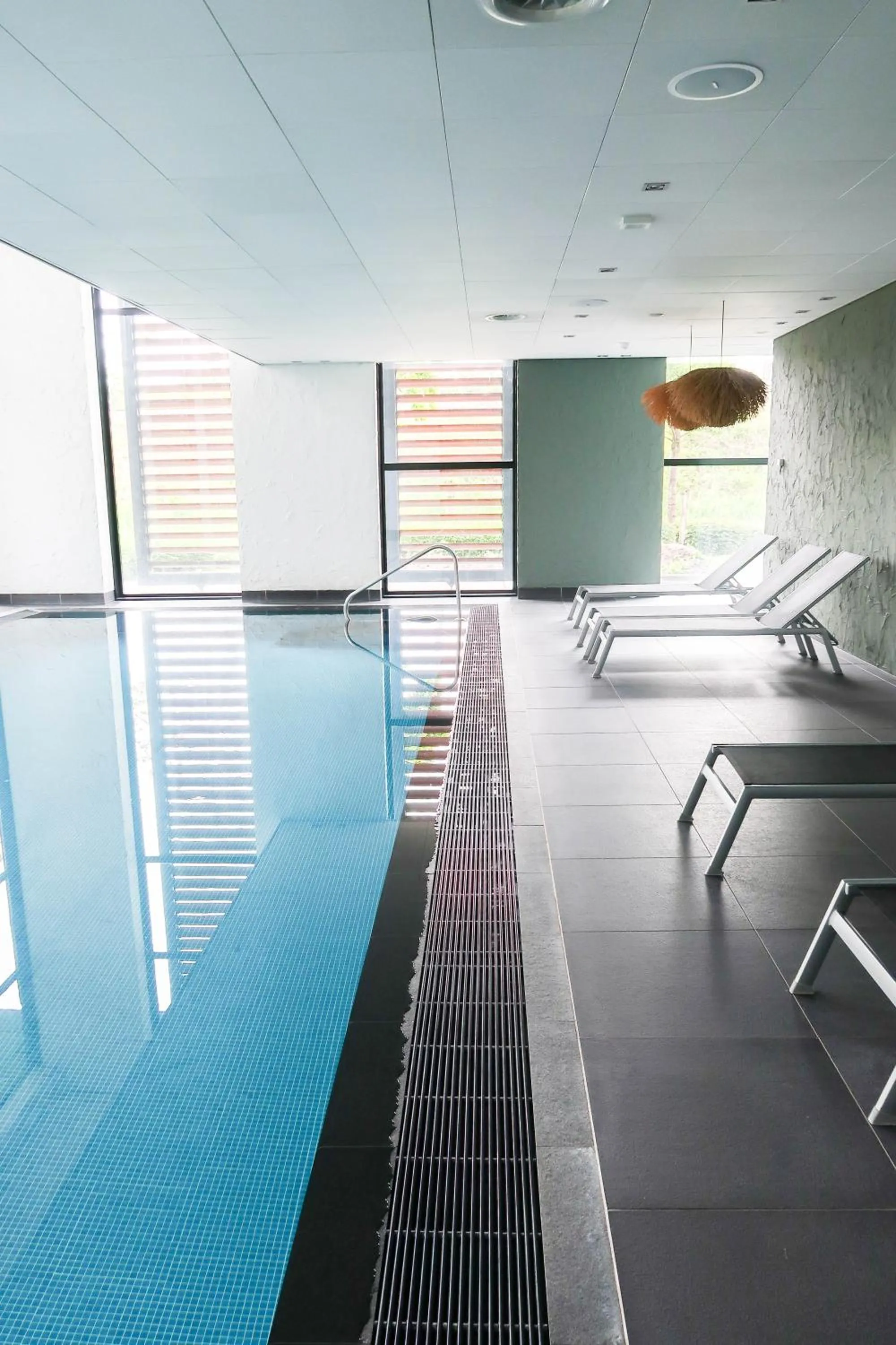 Swimming pool in Van der Valk Hotel Breukelen