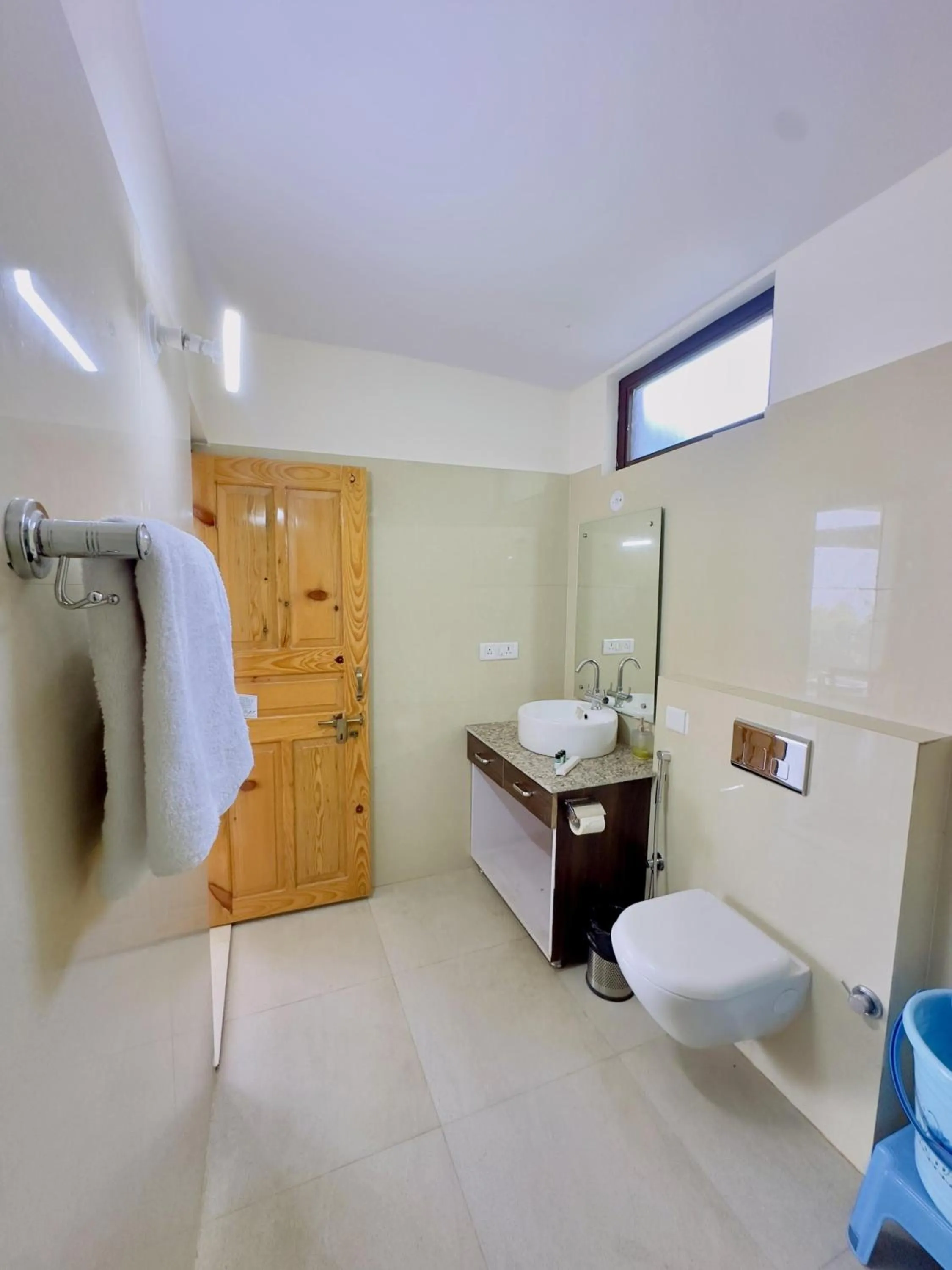 Bathroom in Shree Parijat Resort - Luxury Resort in Mukteshwar