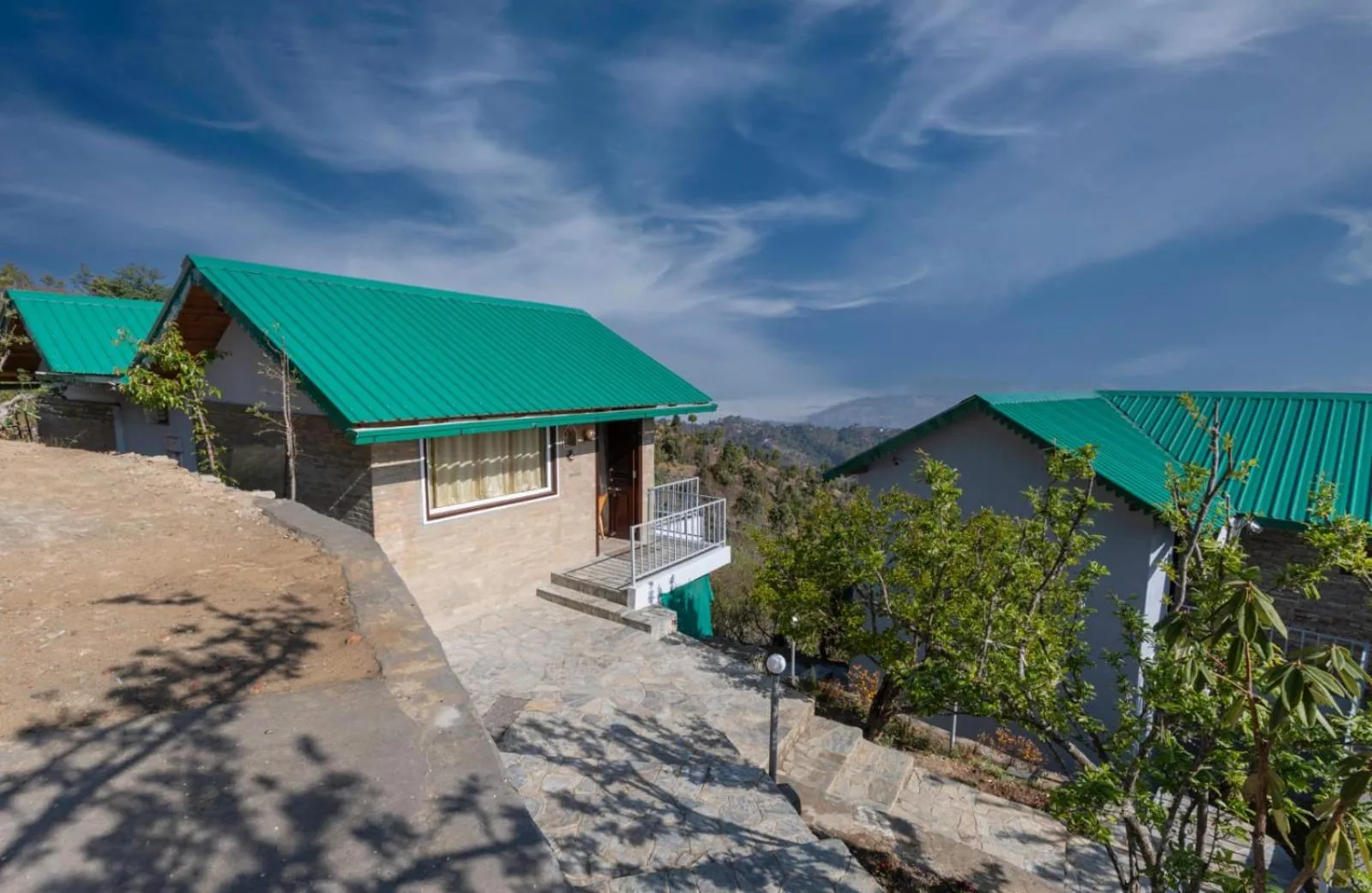 Property building in Shree Parijat Resort - Luxury Resort in Mukteshwar