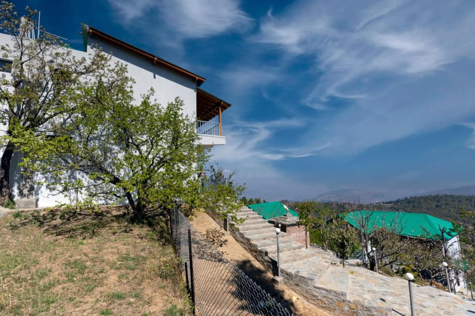 Natural landscape in Shree Parijat Resort - Luxury Resort in Mukteshwar