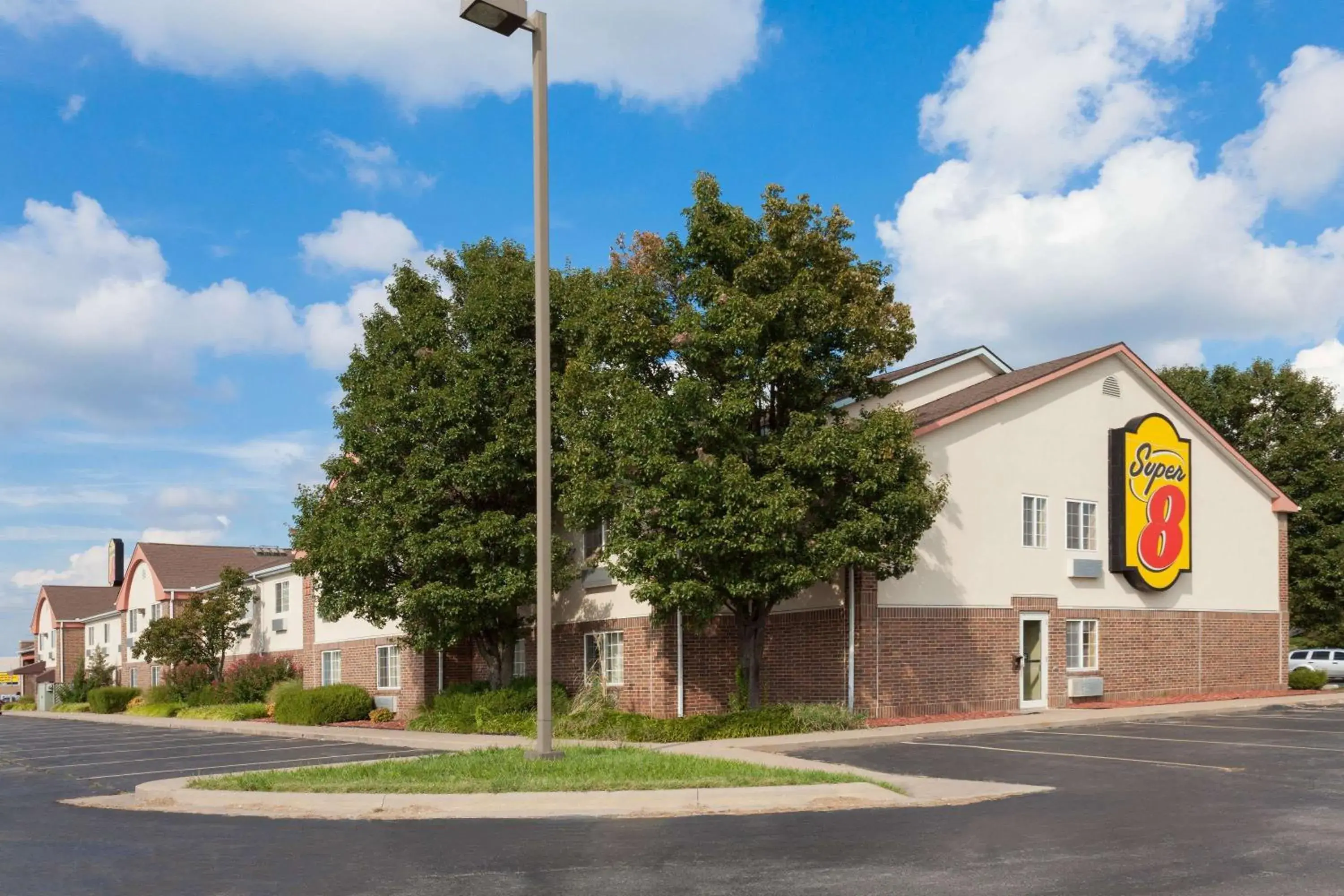 Super 8 by Wyndham Carthage Super 8 by Wyndham Carthage