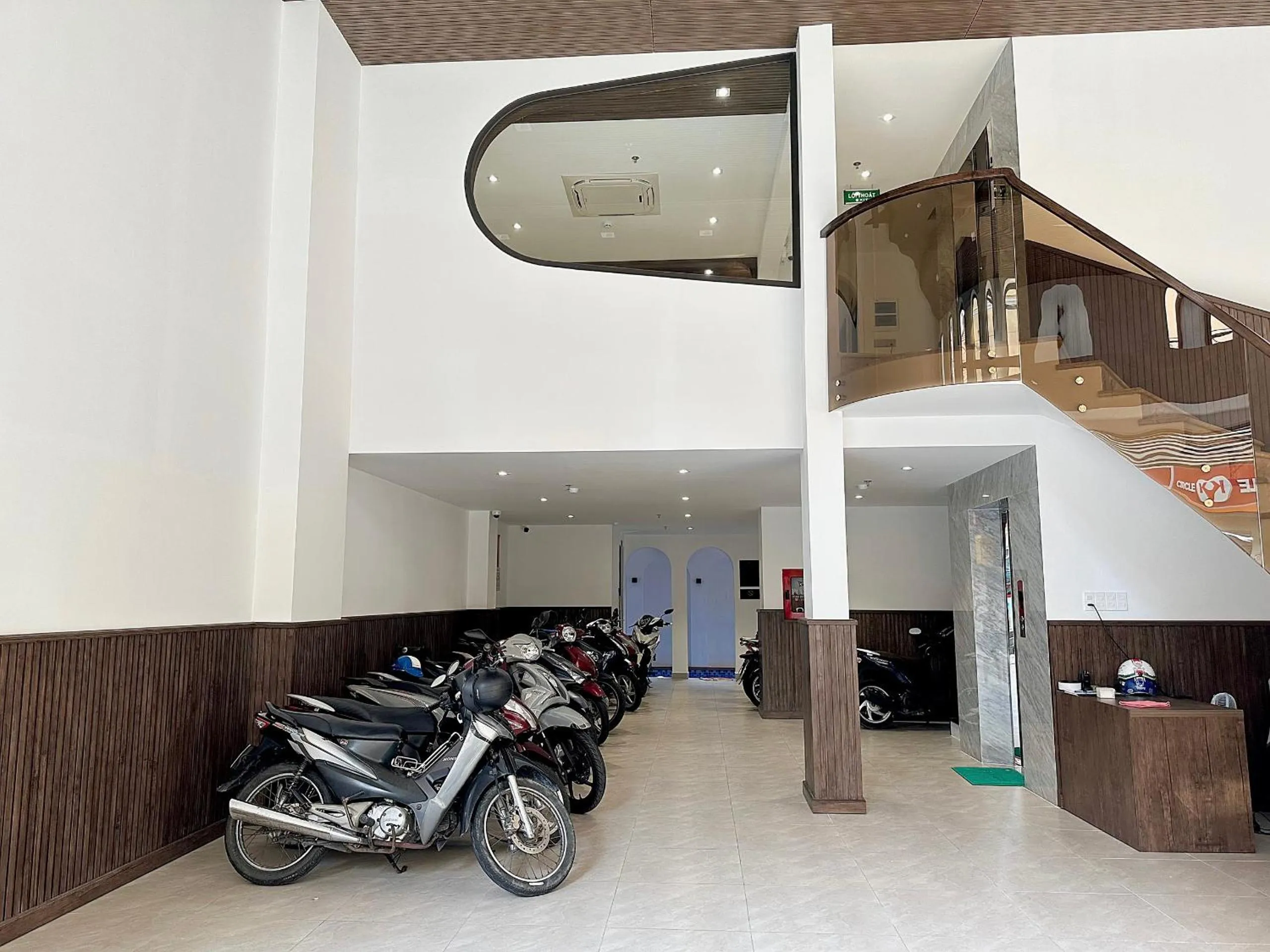 Parking in Hải Long Hotel 2