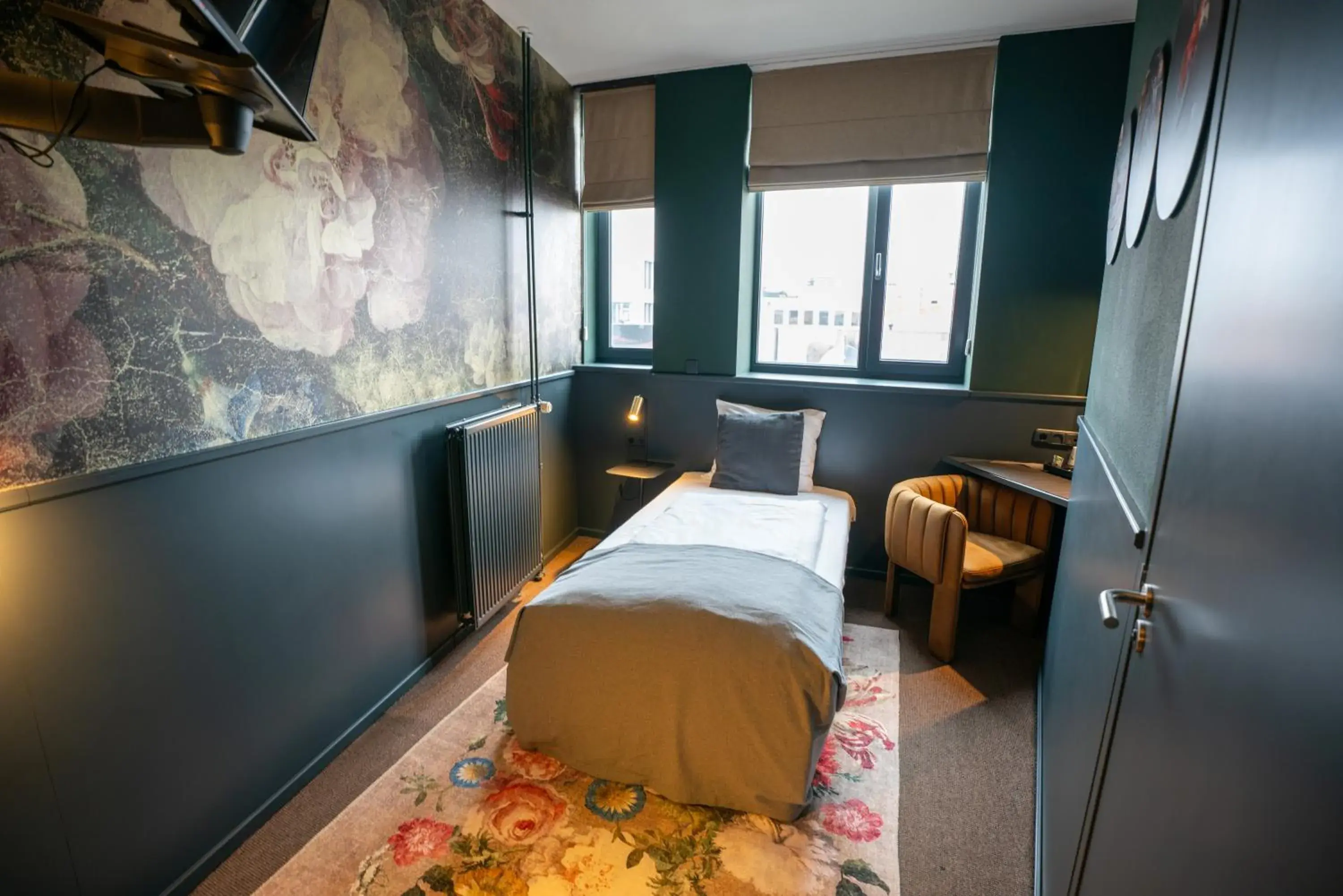 Single Room in Stadshotel Heerlen Single Room in Stadshotel Heerlen