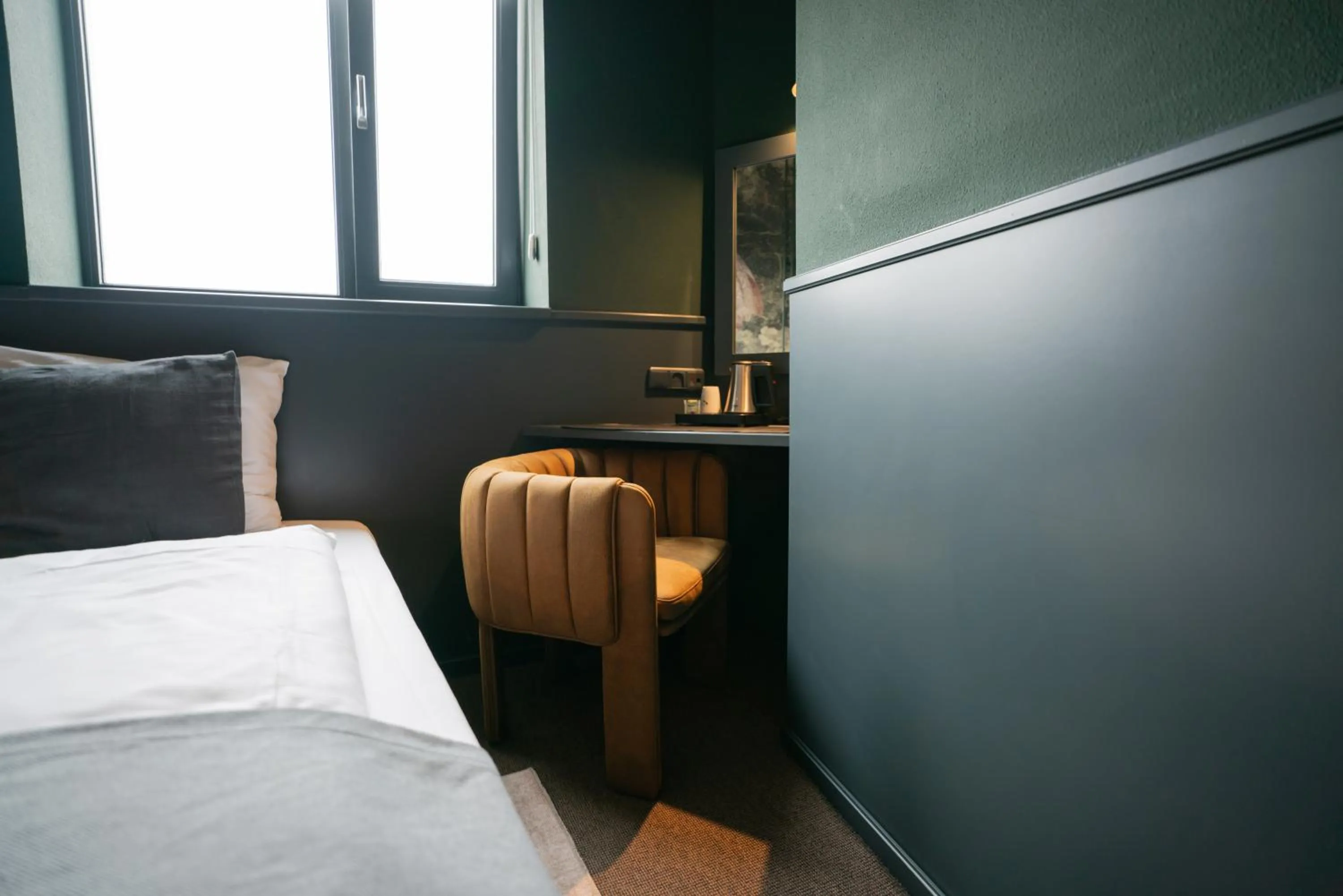 Bedroom, Bed in Stadshotel Heerlen