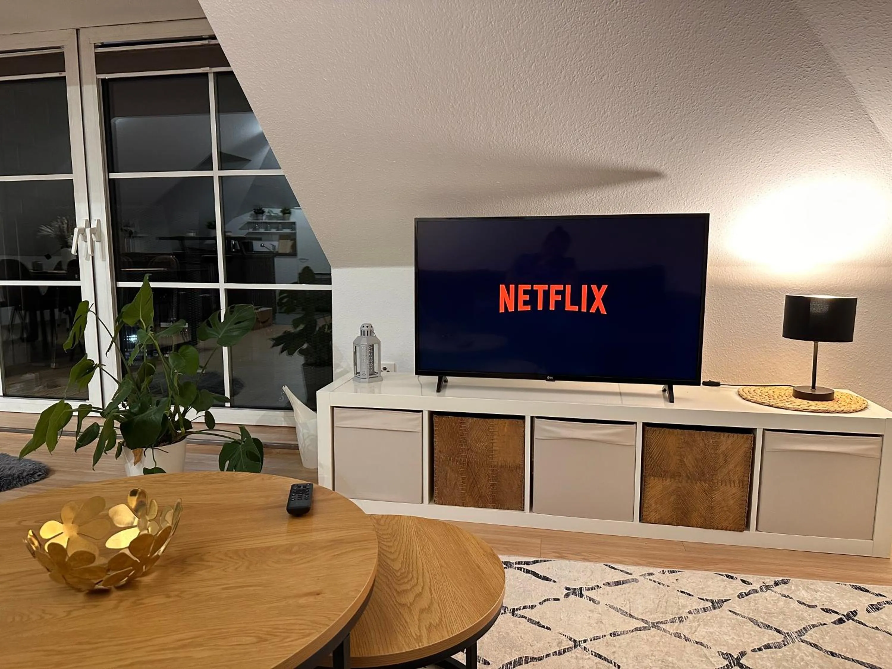 Oasis Appart - Wohnen am Elbtal Dresden - Balkon - Netflix - Tiefgarage