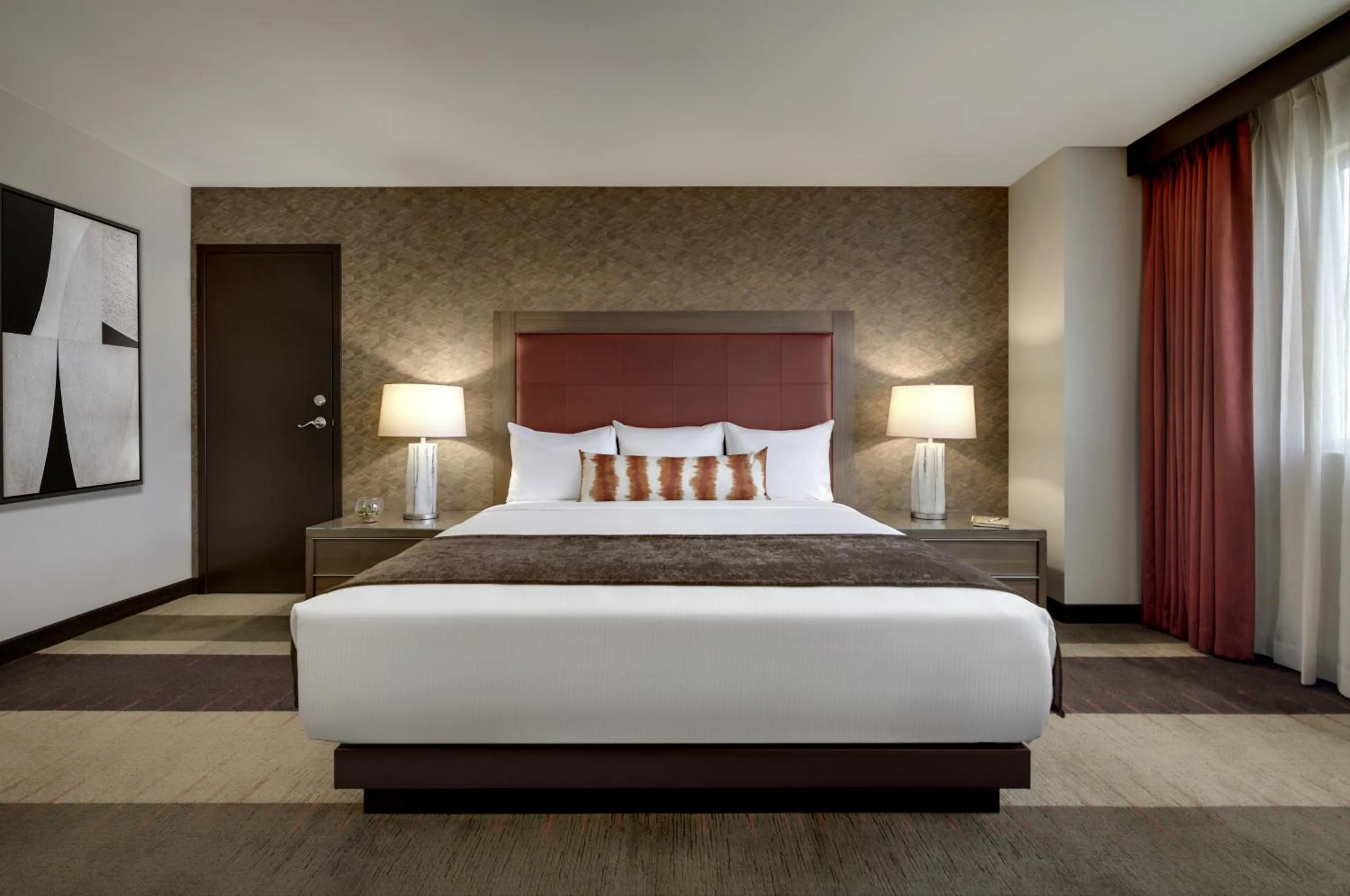 Bedroom, Bed in Santa Fe Station Hotel & Casino
